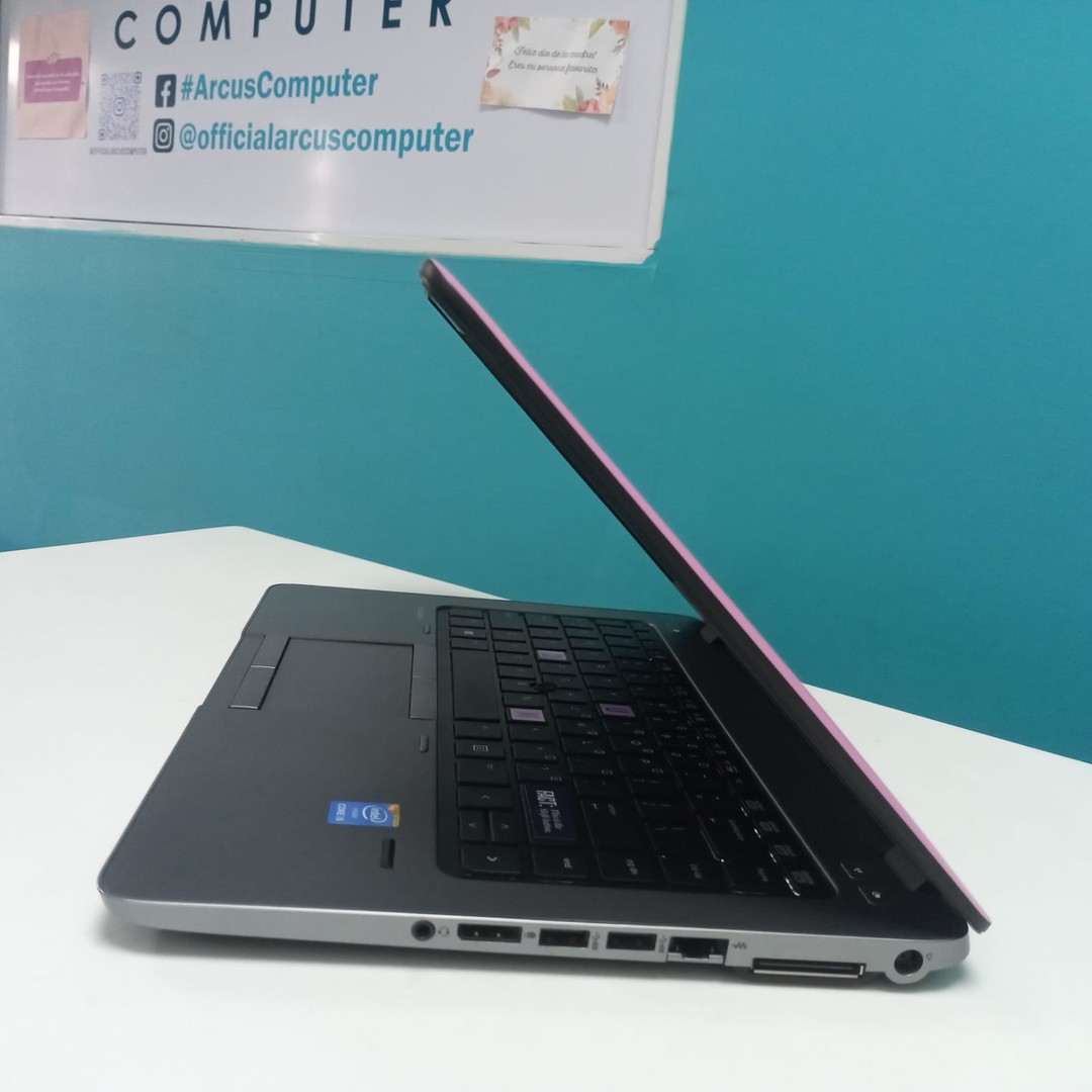 computadoras y laptops - Laptop, HP EliteBook 840 G1 / 4th Gen, Intel Core i5 / 8GB DDR3 / 128GB SSD	

ES 5