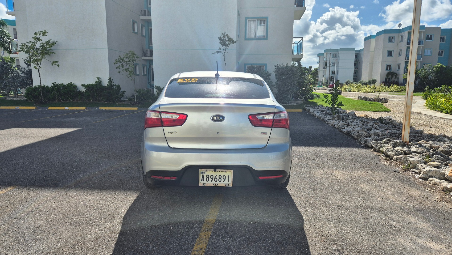 carros - Kia Rio 2015 Americano de Gasolina 4