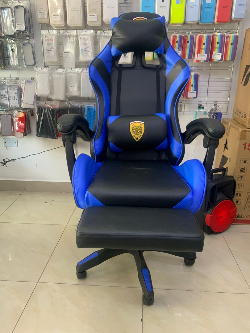 muebles y colchones - Silla gaming respaldo alto reclinable para juegos con reposapies. 3