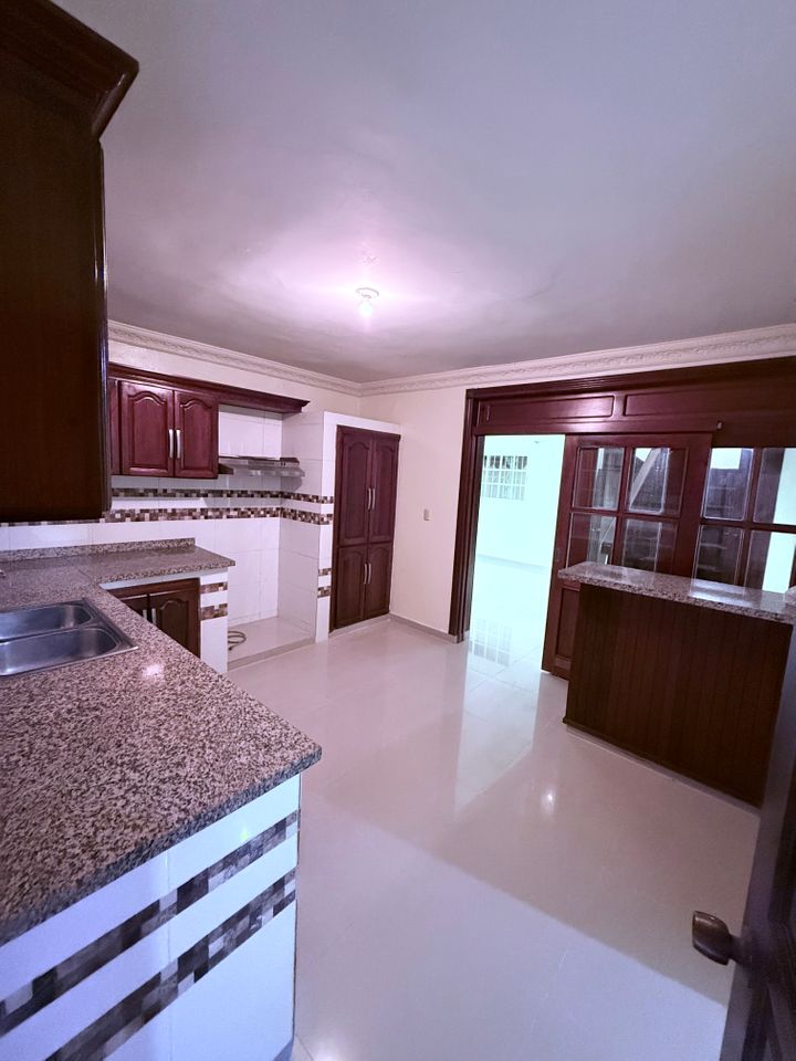 casas - CASA EN VENTA Mirador Del Este, Santo Domingo Este 3