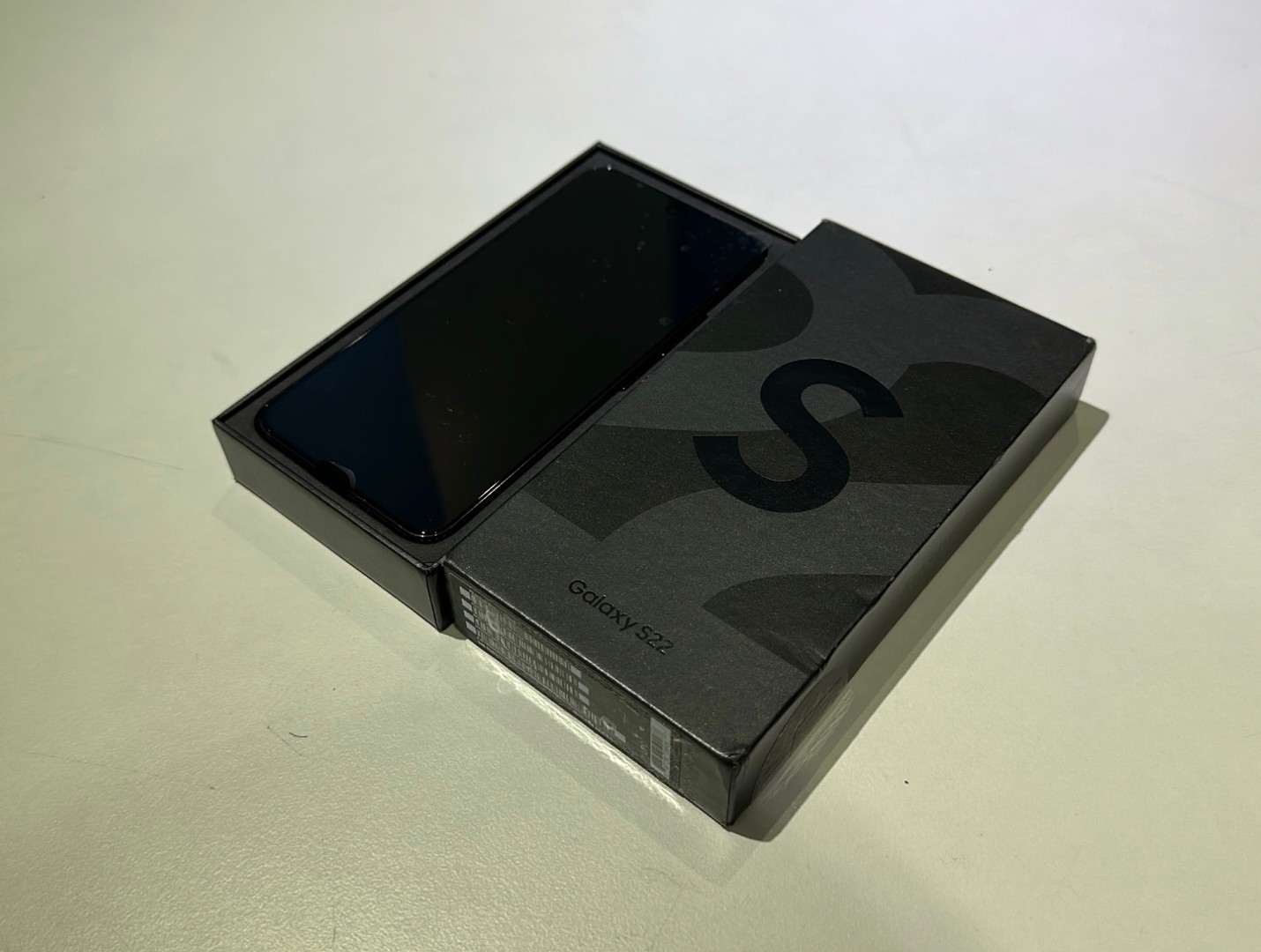 celulares y tabletas - Samsung Galaxy S22 128GB Negro Nuevo, Desbloqueados, Clean ,RD$ 21,500 NEG 2