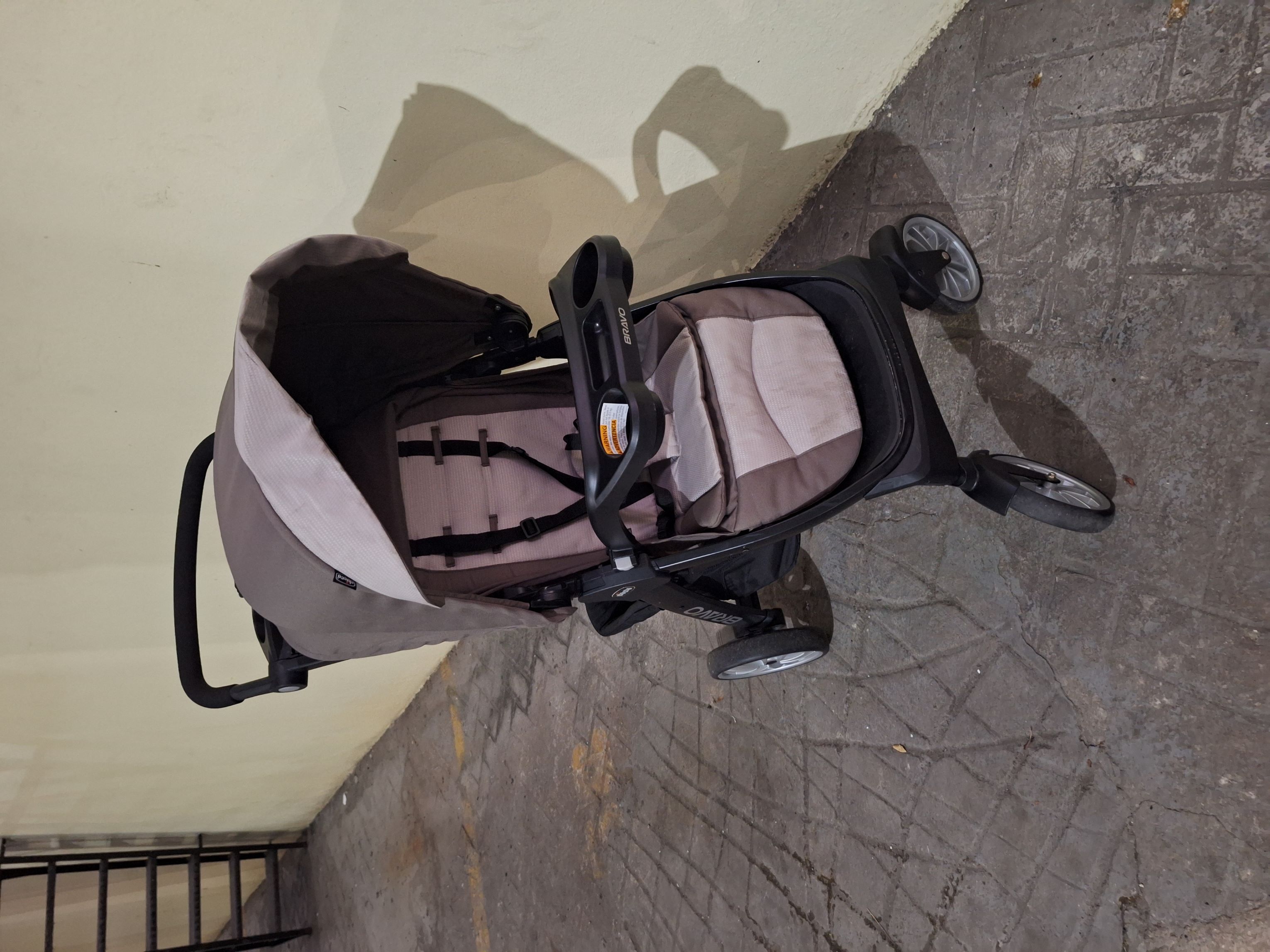 coches y sillas - Sistema de transporte Chicco: Coche y silla de carro para bebe con su base 5