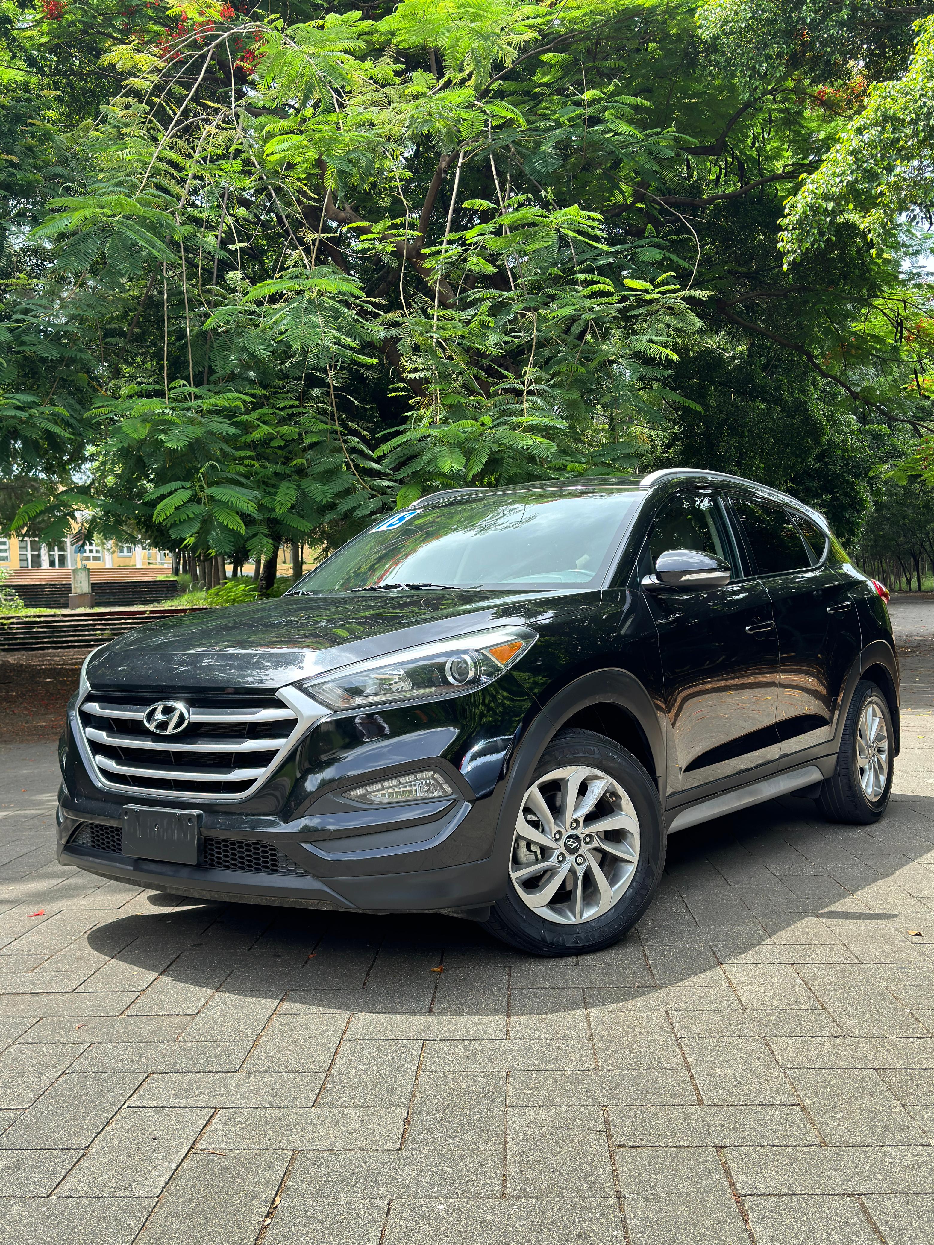 jeepetas y camionetas - No la encontraras al mejor precio y condiciones hyundai tucson 2018 2