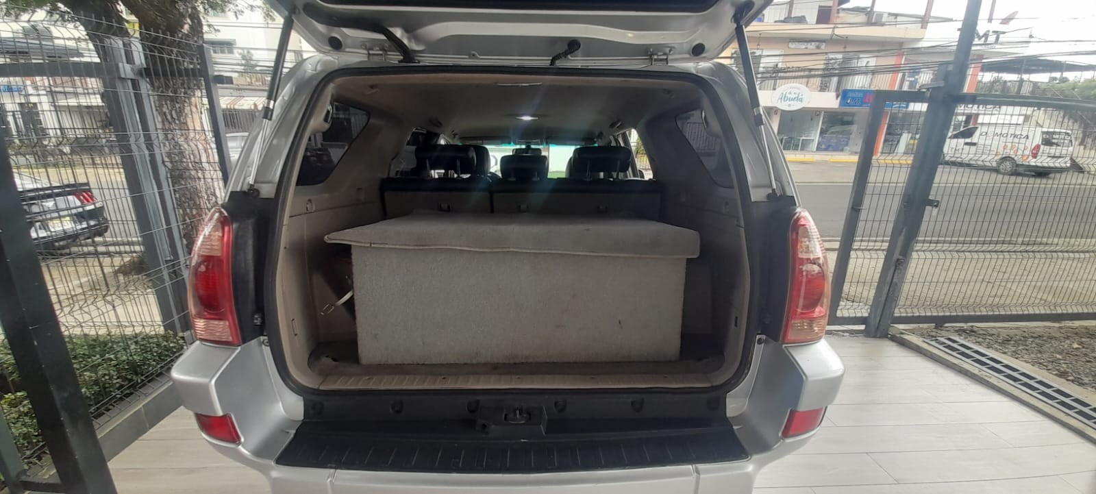 jeepetas y camionetas - Toyota 4runner SR5 2005 2