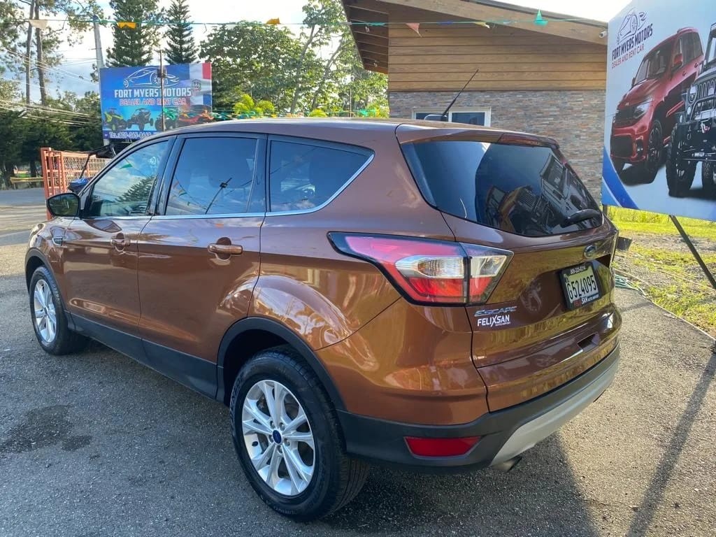 jeepetas y camionetas - FORD ESCAPE NARANJA  3