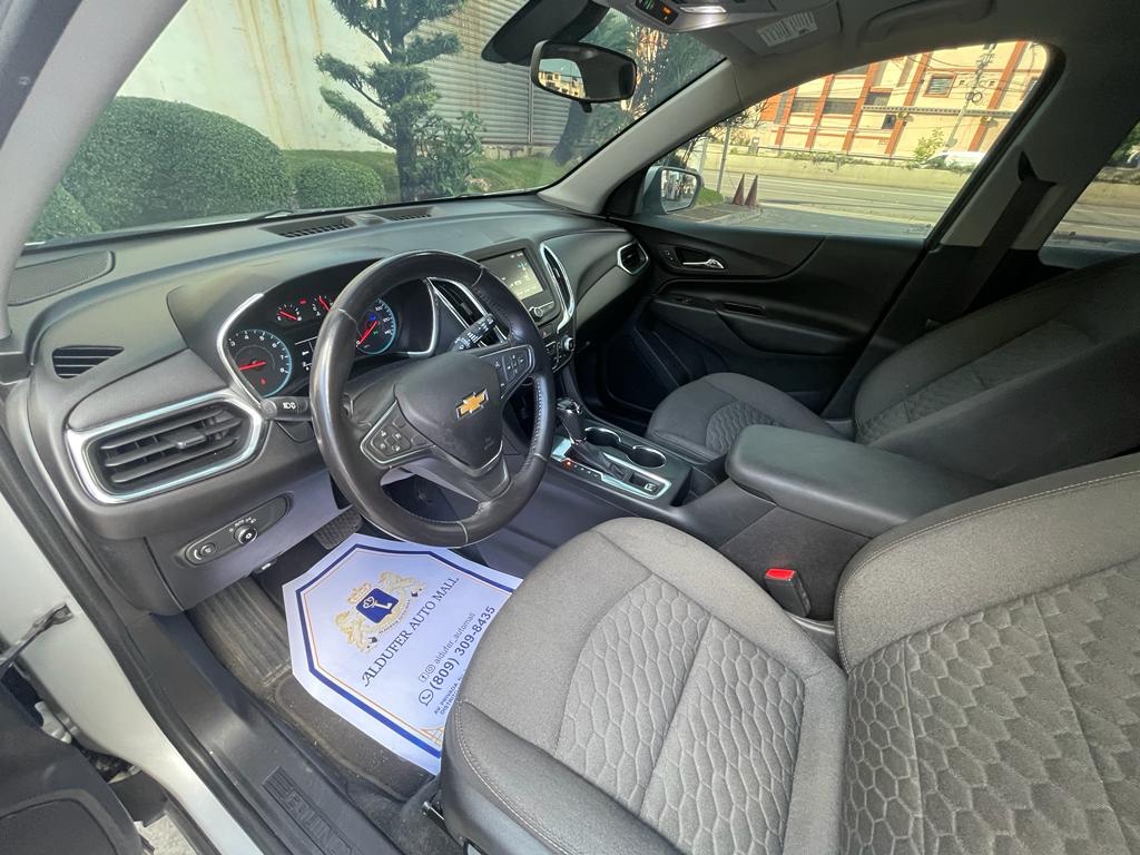 jeepetas y camionetas - CHEVROLET EQUINOX LT 2018 VERSION AMERICANA RADIO DE PANTALLA PERFECTAS COND 2