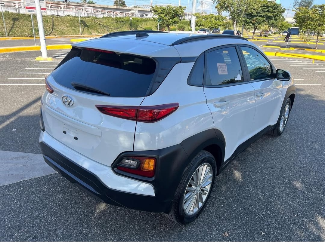 jeepetas y camionetas - 2019 Hyundai Kona SEL DOHC  3