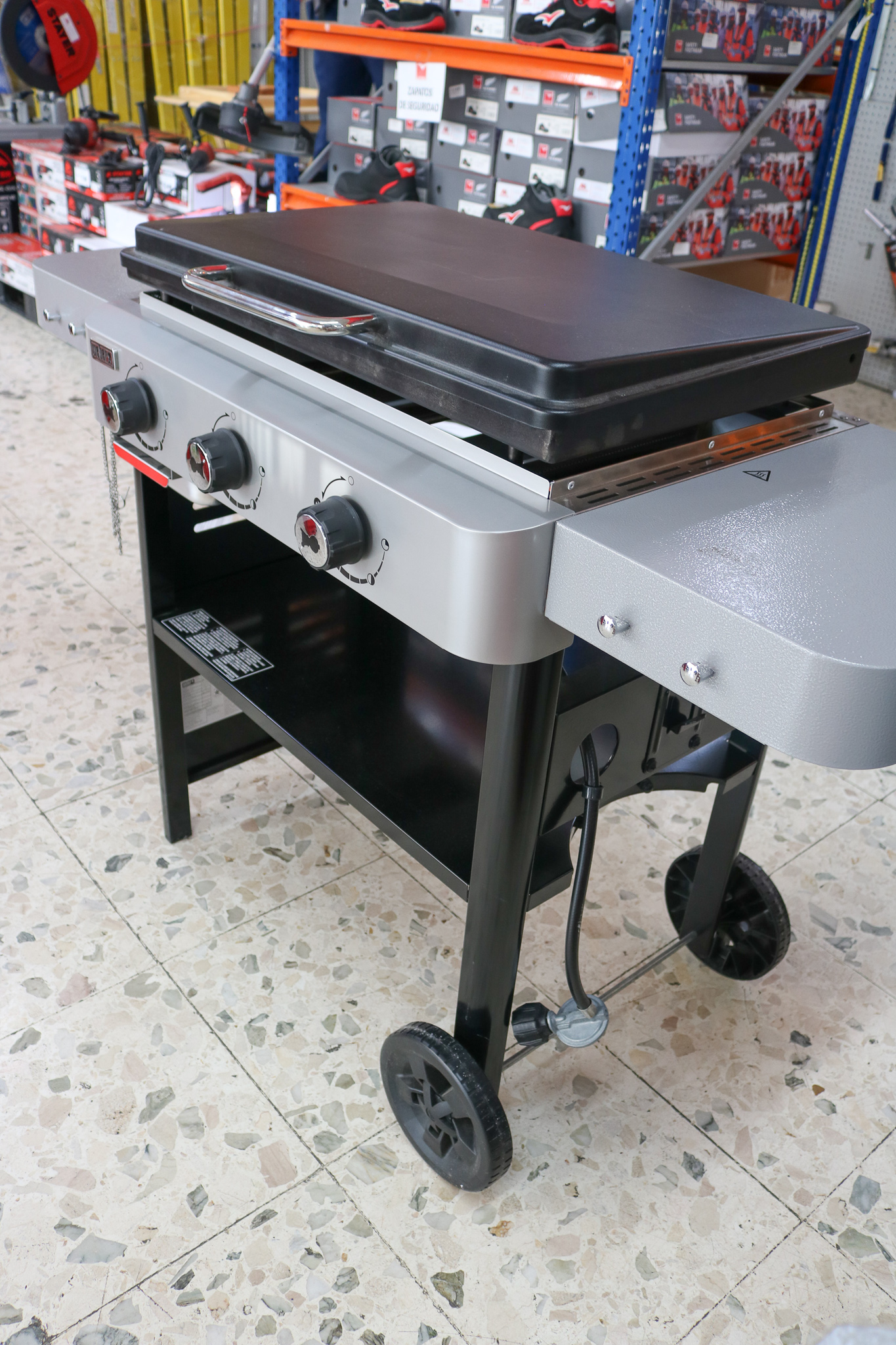 equipos profesionales - Plancha de gas 28" Weber 3