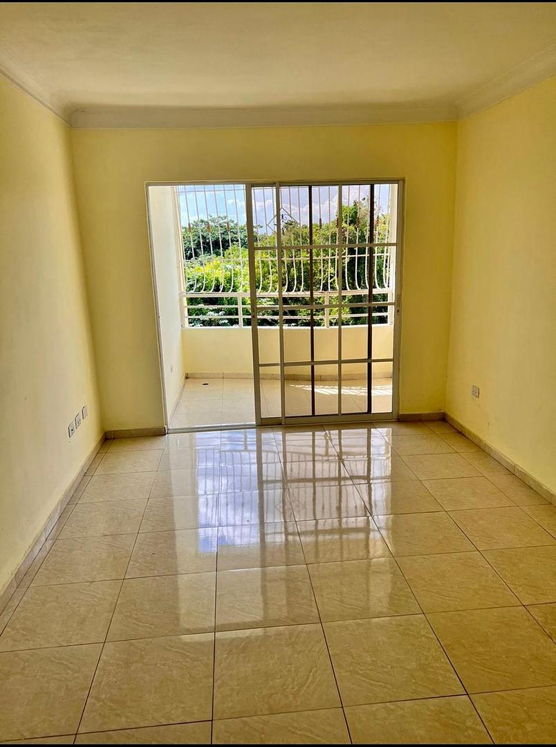 apartamentos - Apto en alquiler  en el Residencial Vista verde ll, Sto Dgo Norte 🇩🇴 2