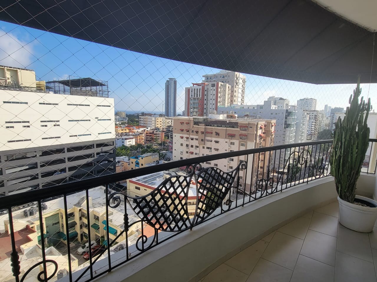 penthouses - VENDO PH en Bella Vista de 2 Niveles Con Jacuzzi y Terraza Privada de 426 MTS

