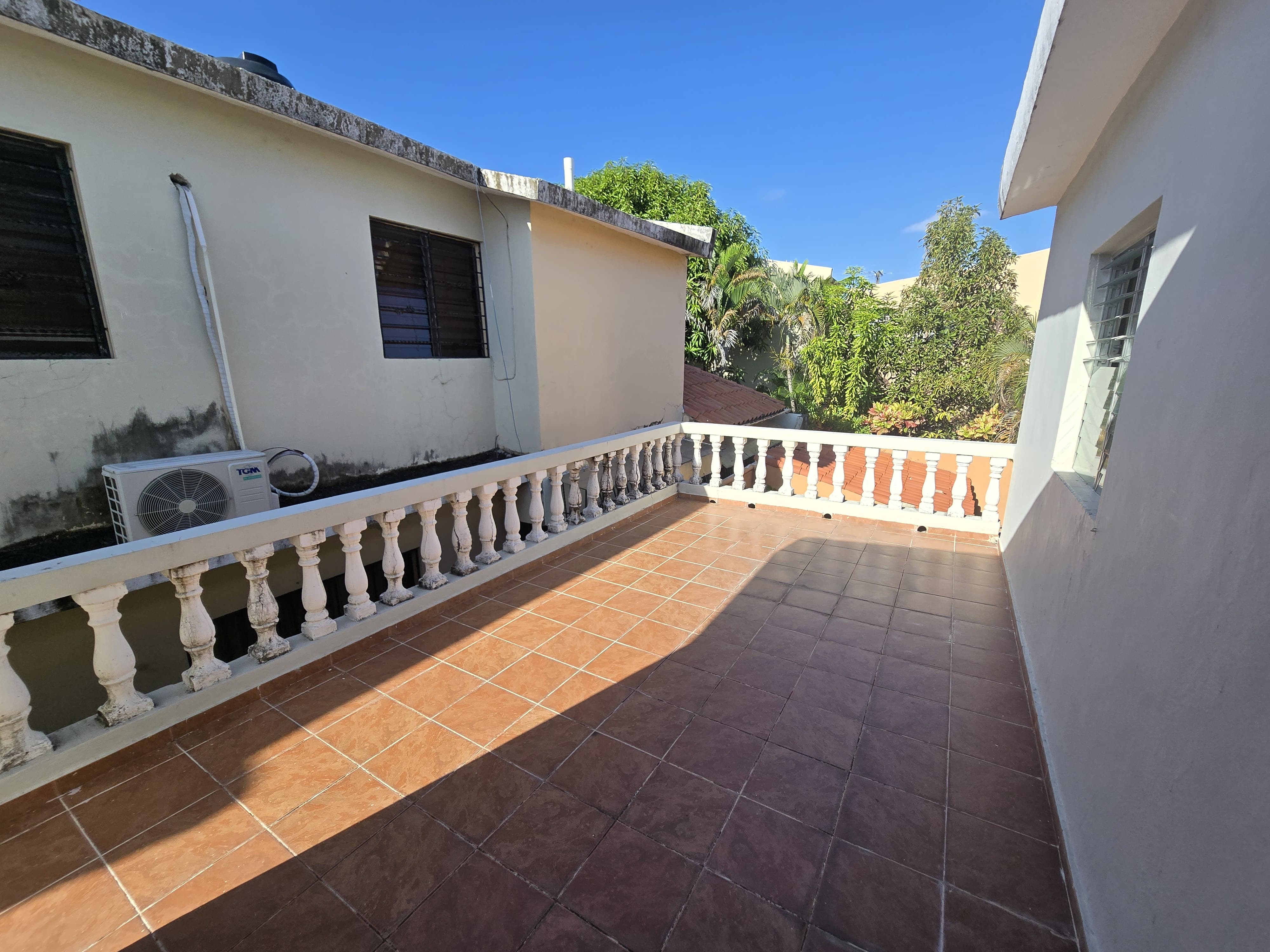 casas - Casa de Venta en Villa Claudia Oportunidad Real 3