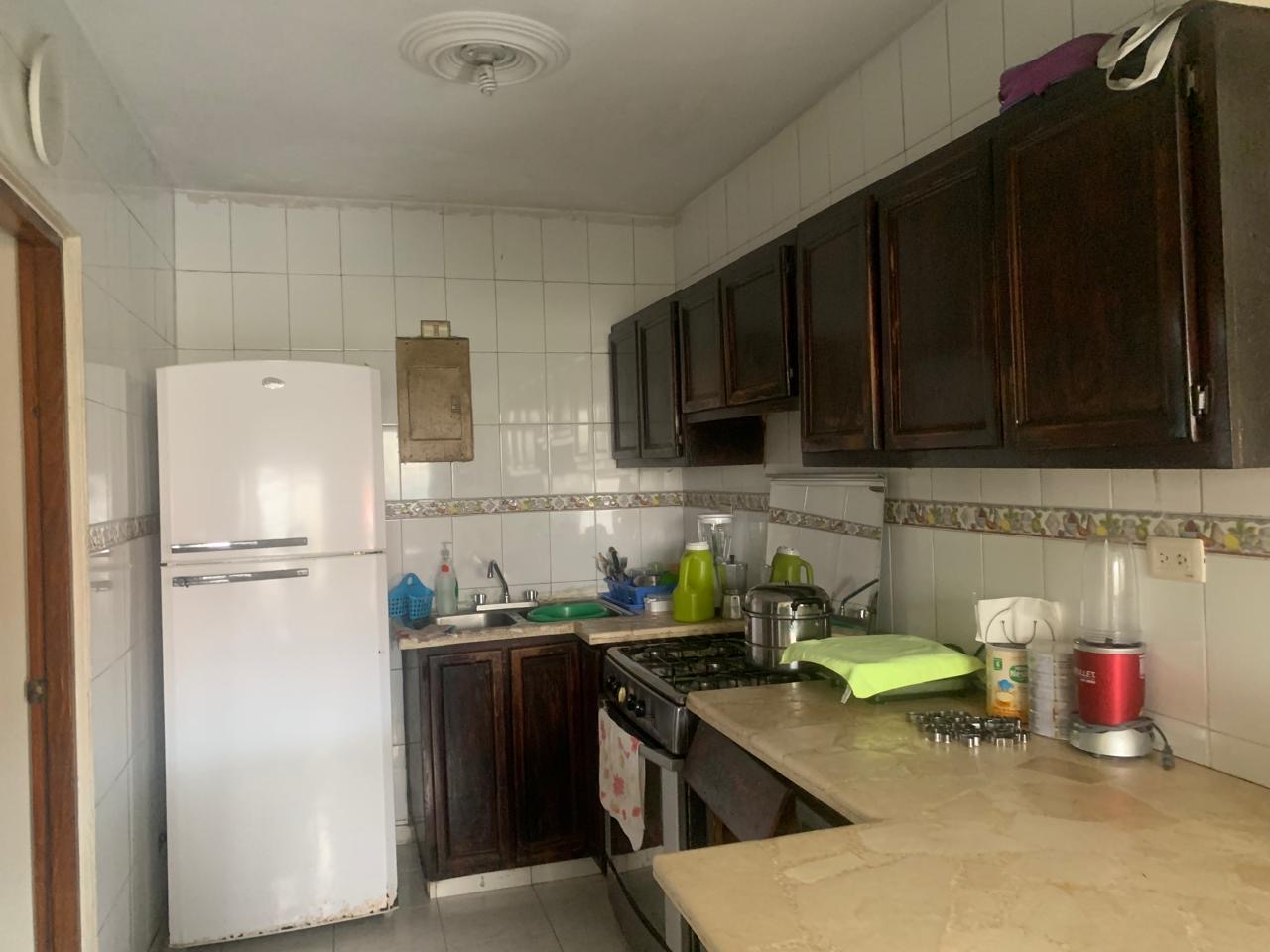 apartamentos - Vendo independencia Atlántida tres hab dos baños  8