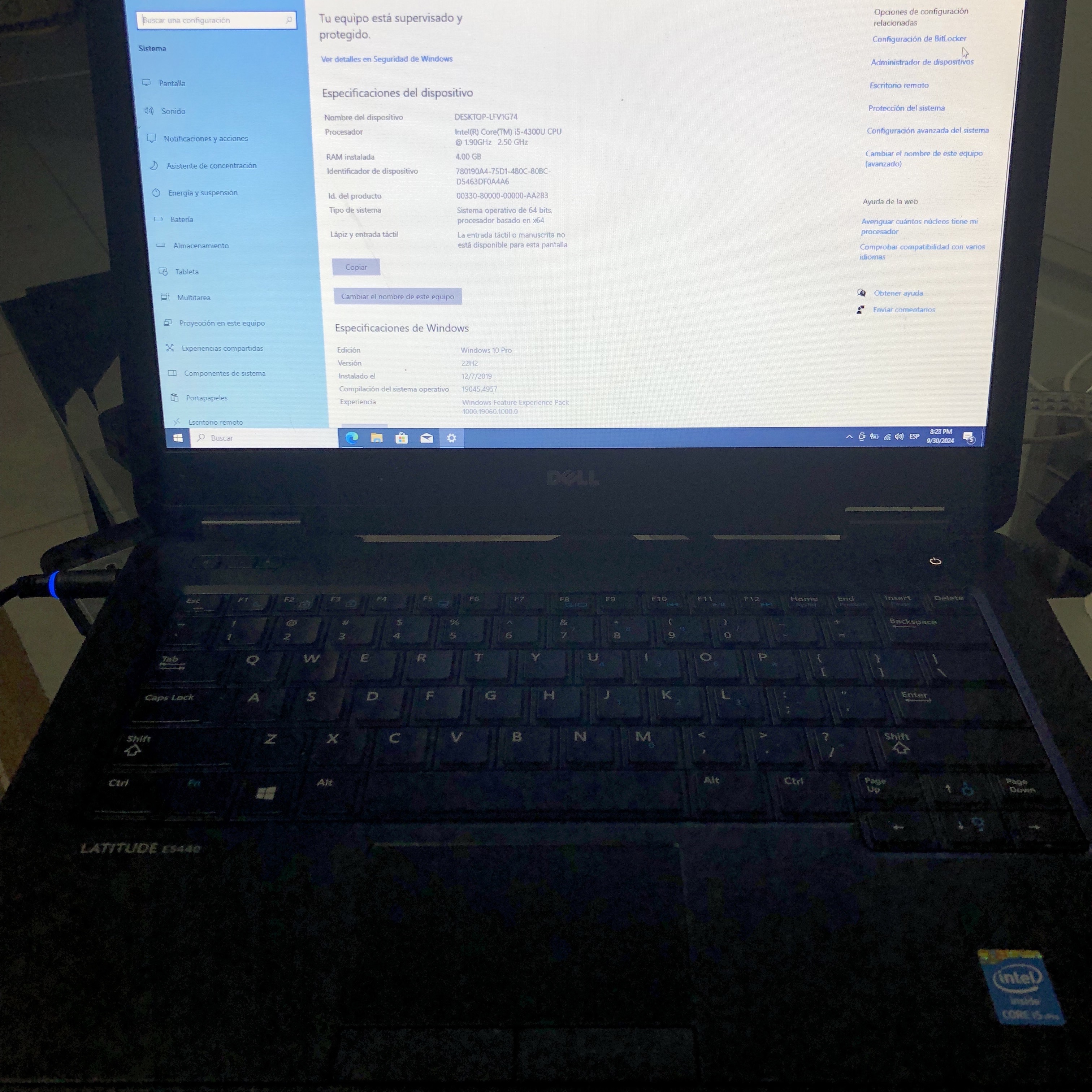 computadoras y laptops - Laptop Dell E5440 I5 intel 4g memoria 500Hdd 64bits higuey