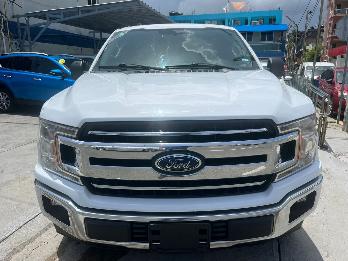 jeepetas y camionetas - Ford F 150 XLT 2018 9