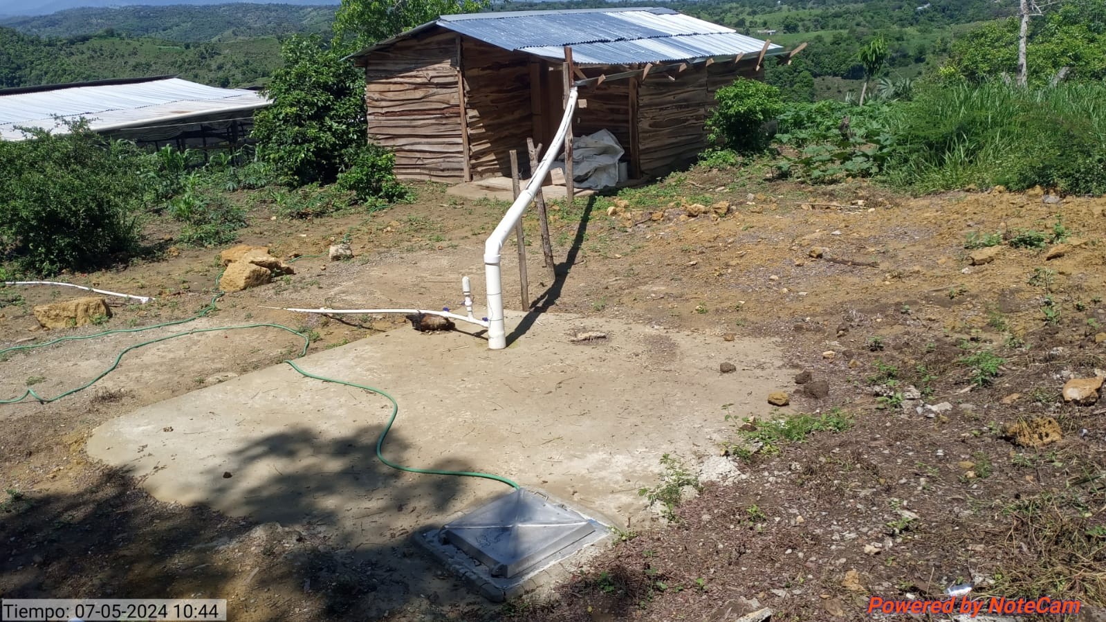 solares y terrenos - Terreno con Granja de 4,000 gallinas ponedoras