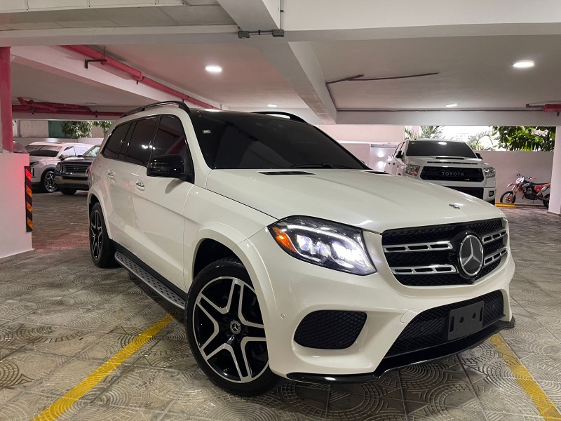 jeepetas y camionetas - Mercedes benz gls 550 amg 2019 1