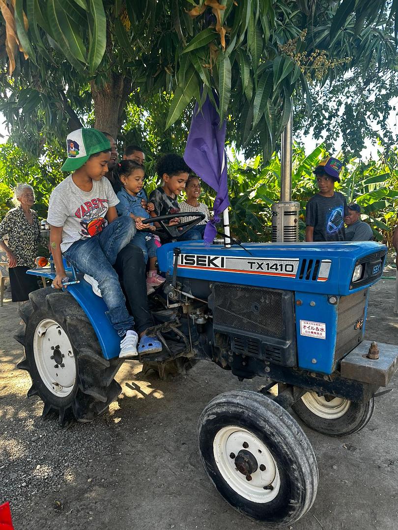 otros vehiculos - mini tractor iseki tx1410  1