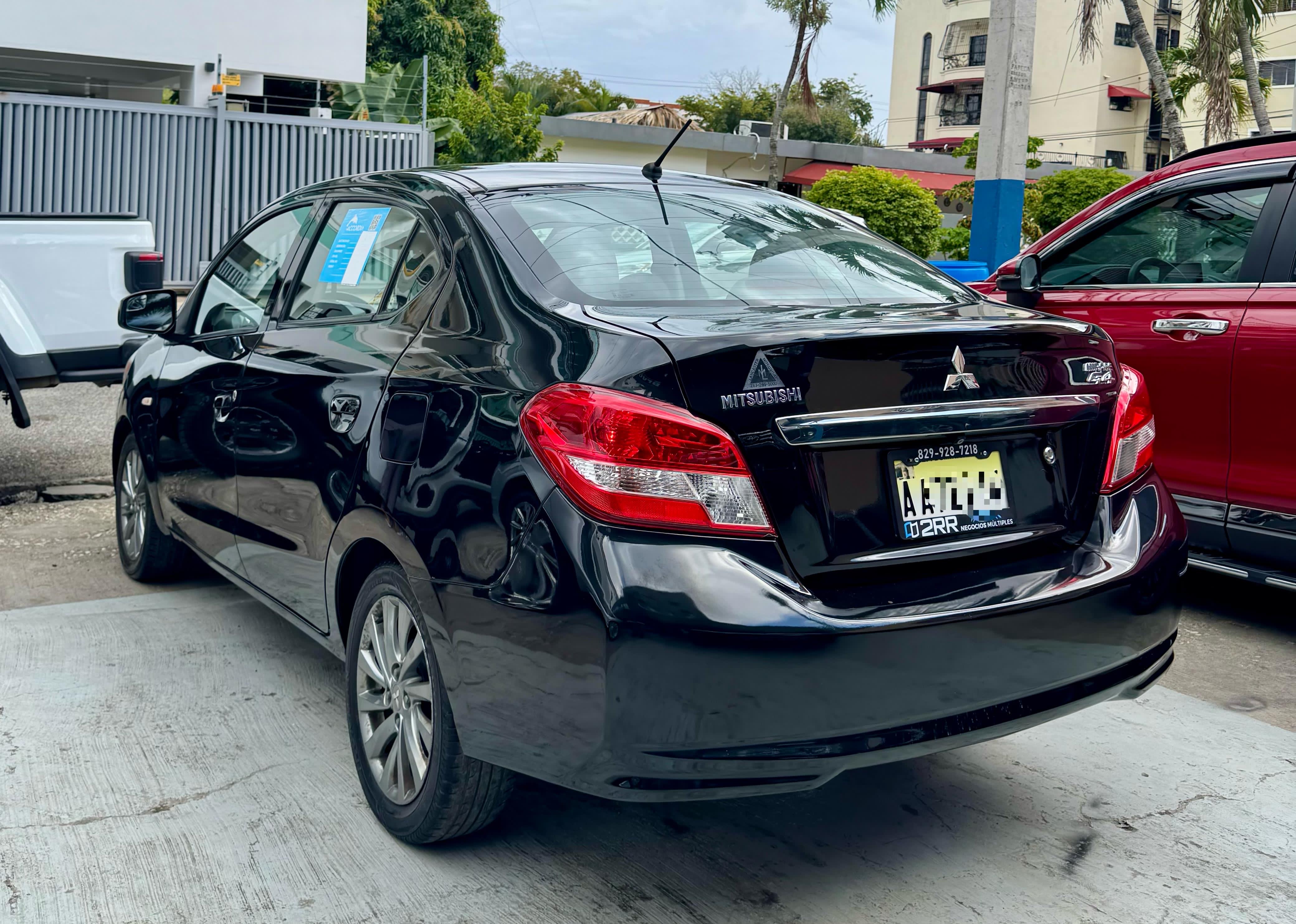 carros - Mitsubishi Mirage G4 2018 4