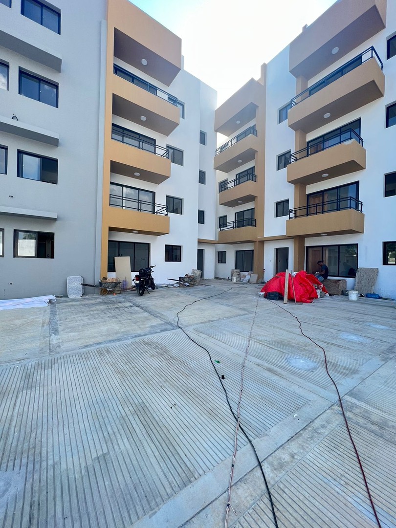 apartamentos - Apartamento en venta en Las Américas 