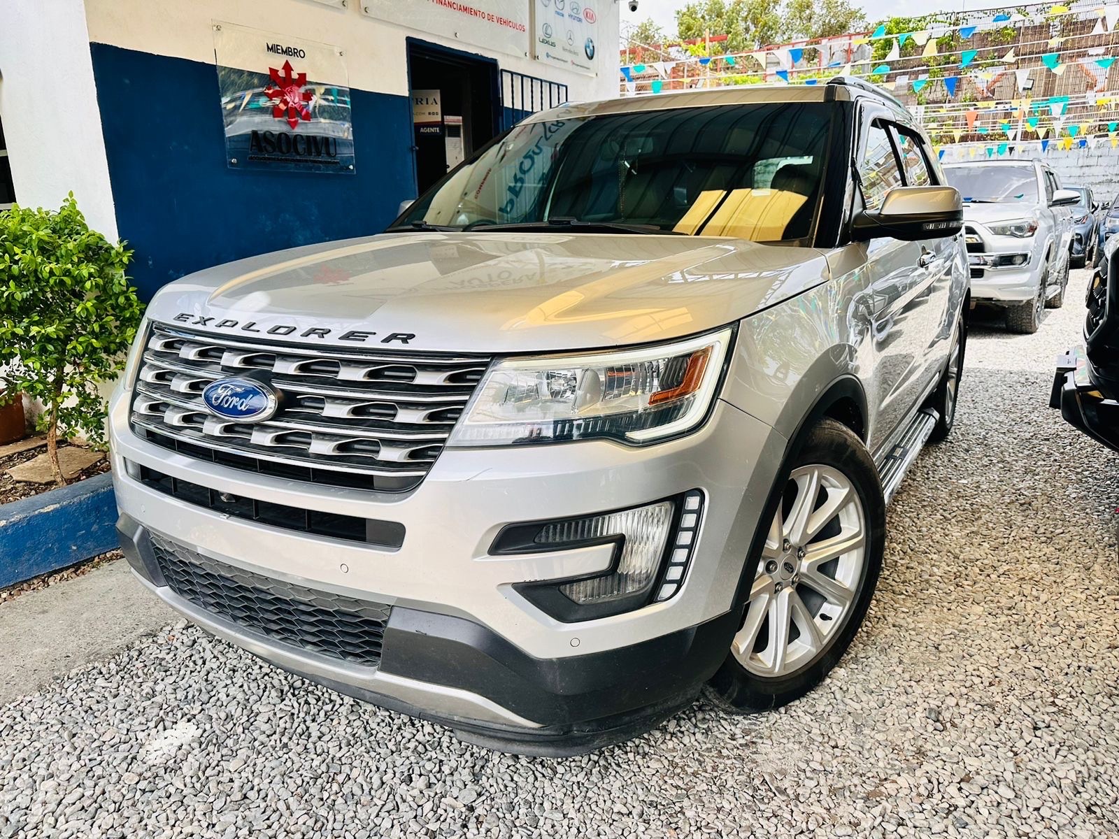 jeepetas y camionetas - ford explorer limited 2016 1