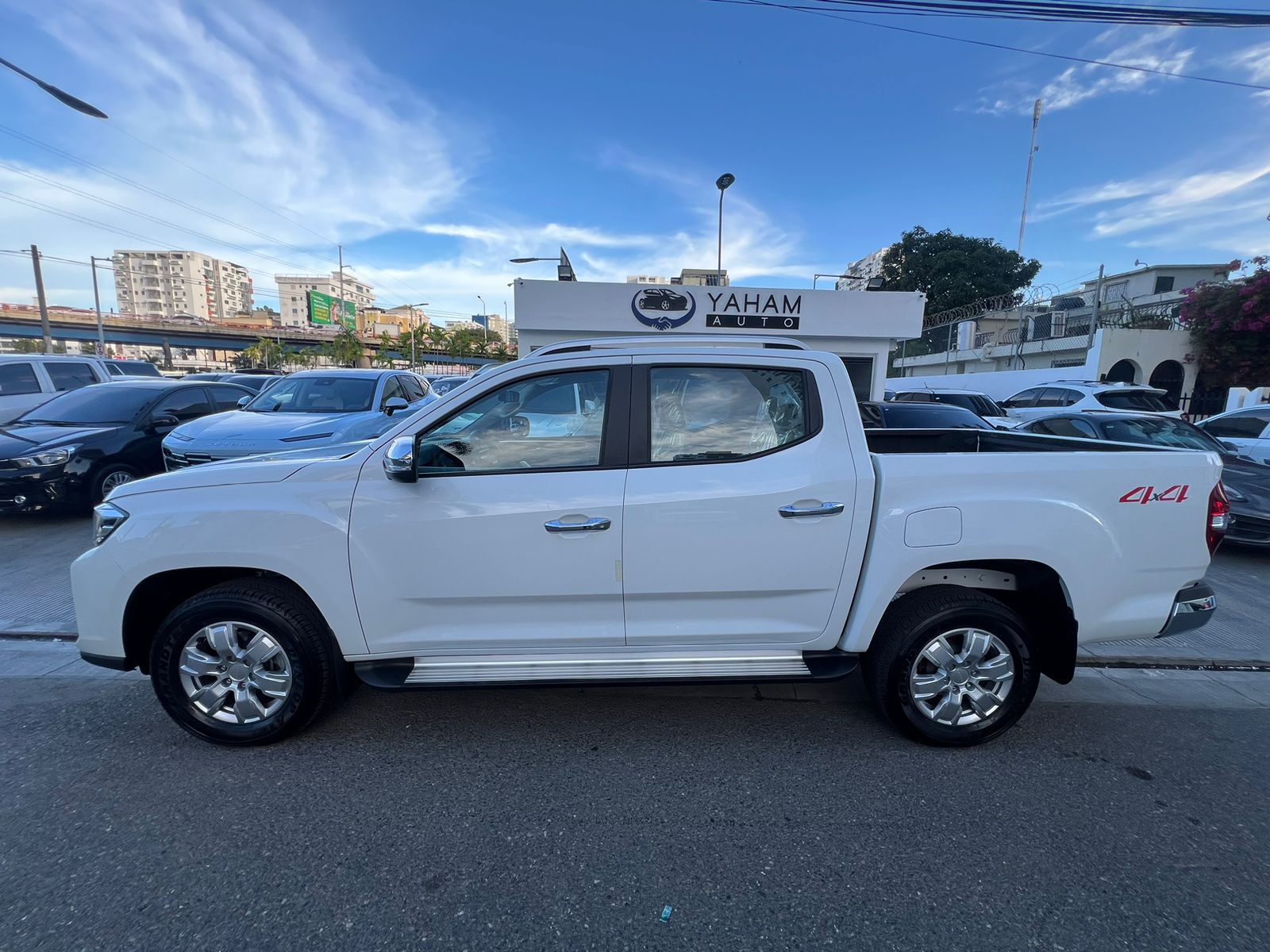 jeepetas y camionetas - MAXUS T60 2024 4