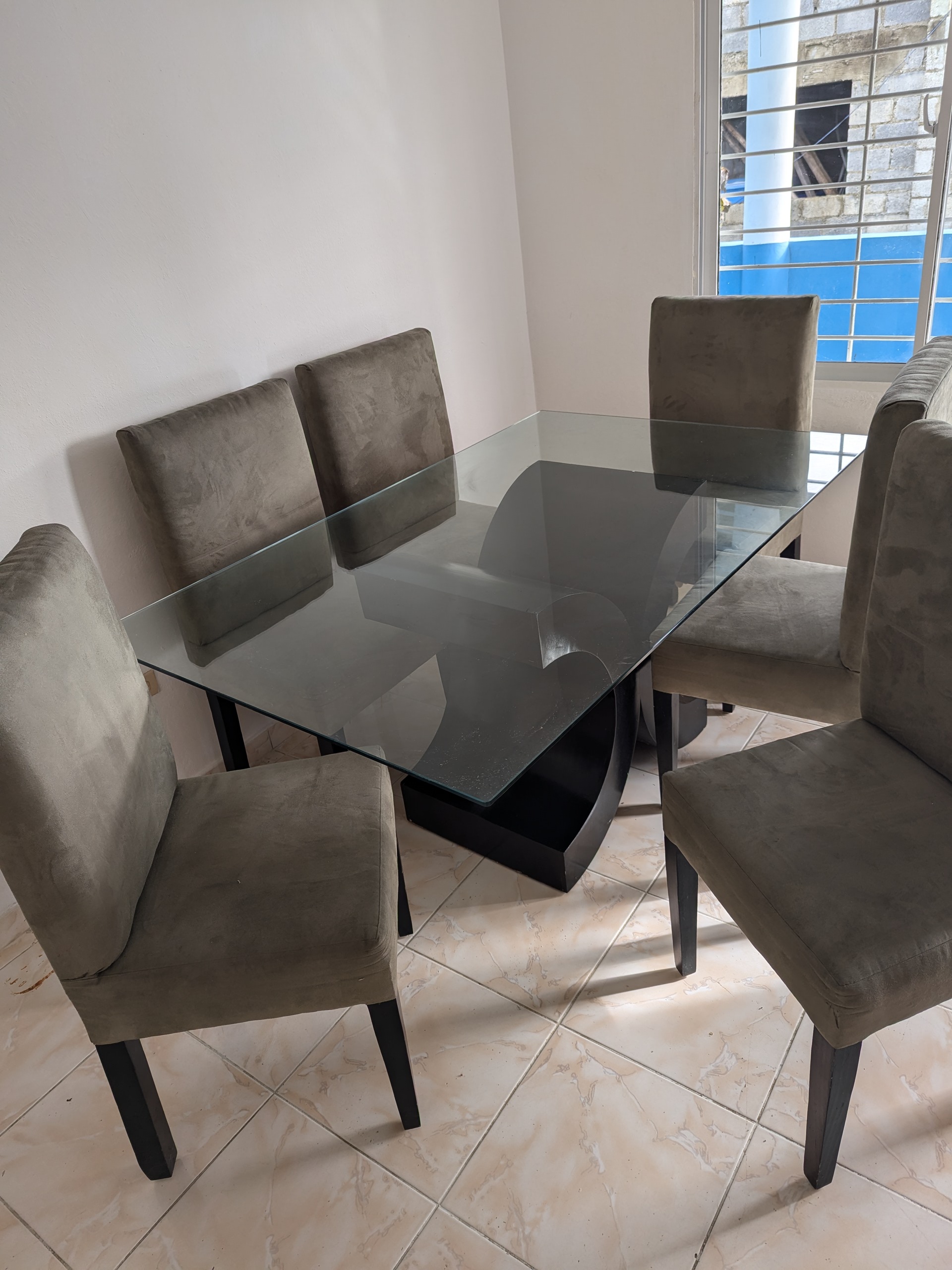 muebles y colchones - Juego de comedor tope en cristal 1