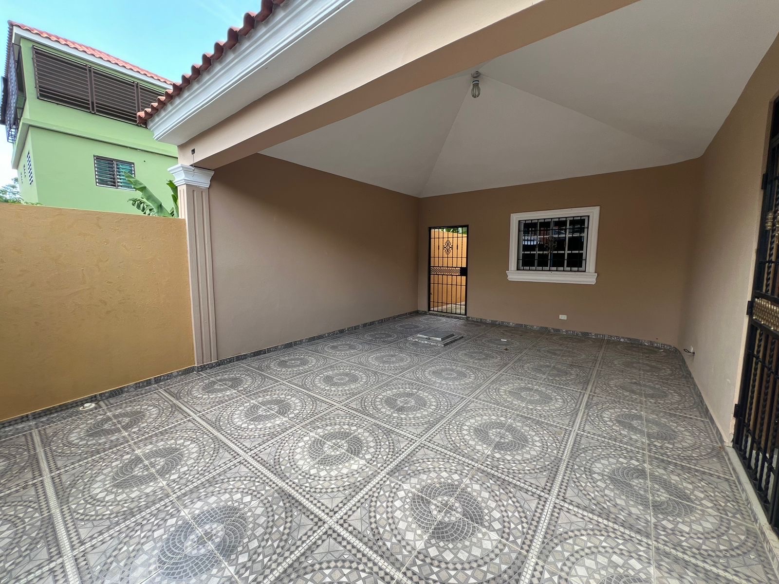 casas - venta de casa en la autopista de san Isidro brisa oriental santo domingo este  1