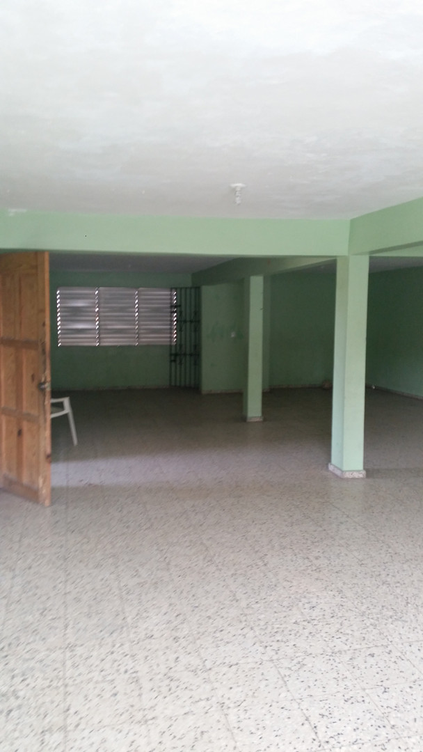 apartamentos - Alquilo   Edificio  de tres  niveles  otima  ubicaciony condicion 5