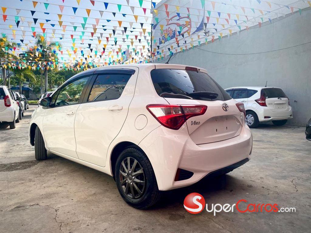 carros - Toyota Vitz 2017 5