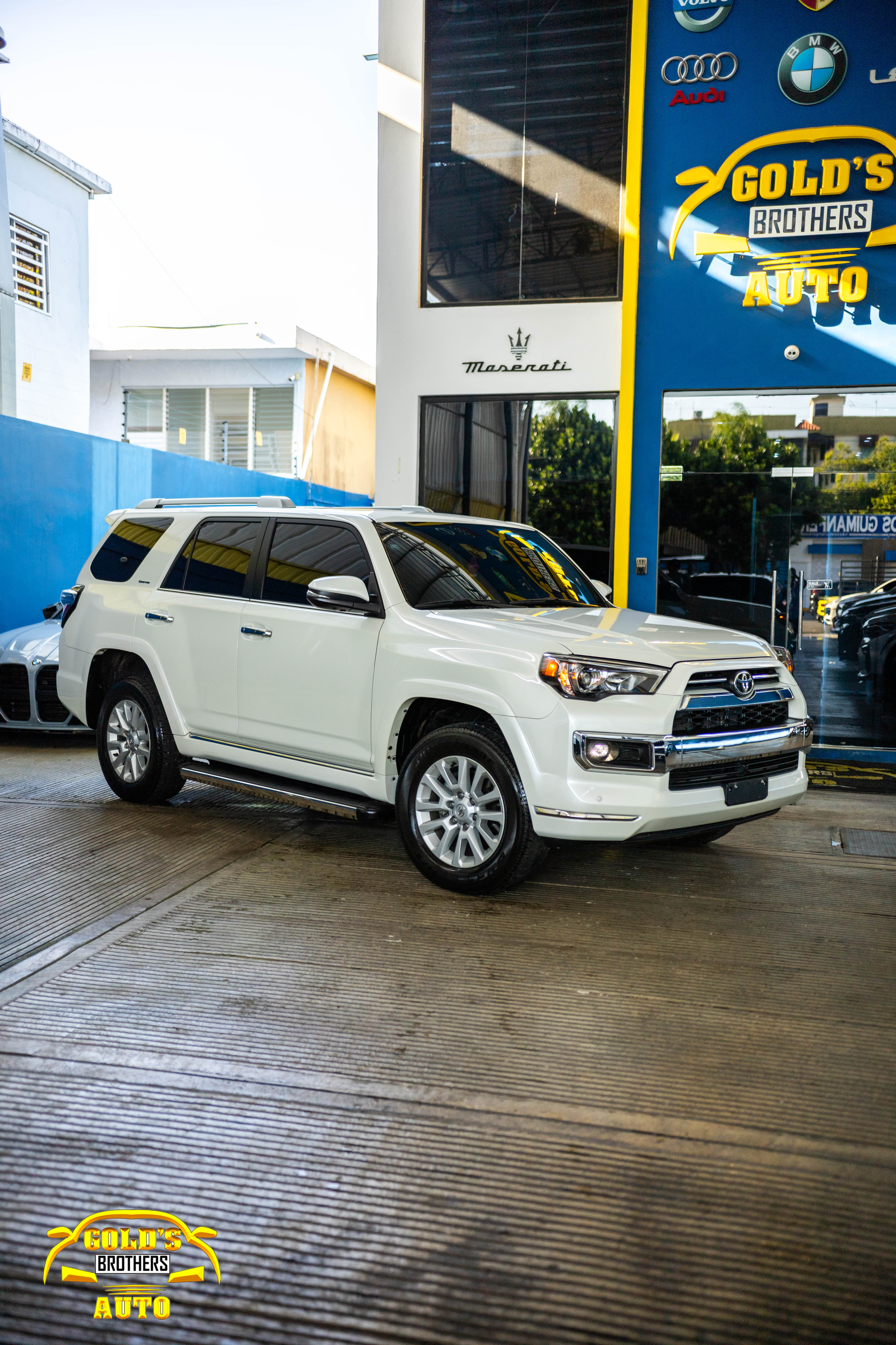 jeepetas y camionetas - Toyota 4runner LIMITED 4x4 2024 Impecable