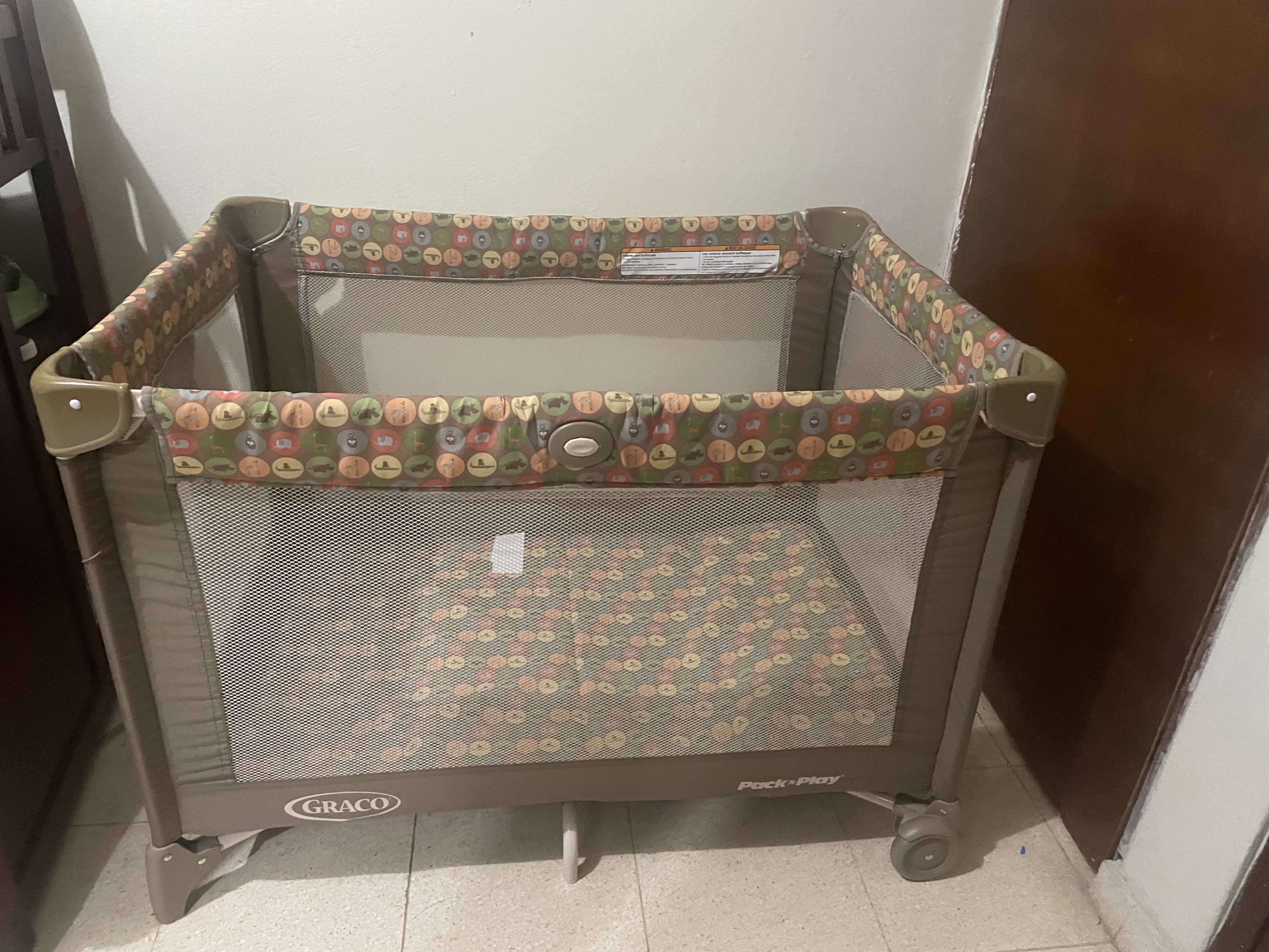 muebles - Corral de Bebe marca Graco 