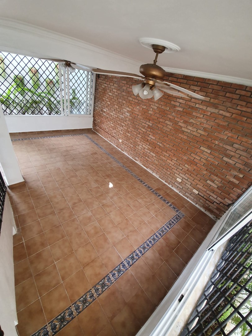 casas - Altos de Arroyo Hondo III, Distrito Nacional, Santo Domingo
Se Vende casa en Alt 7