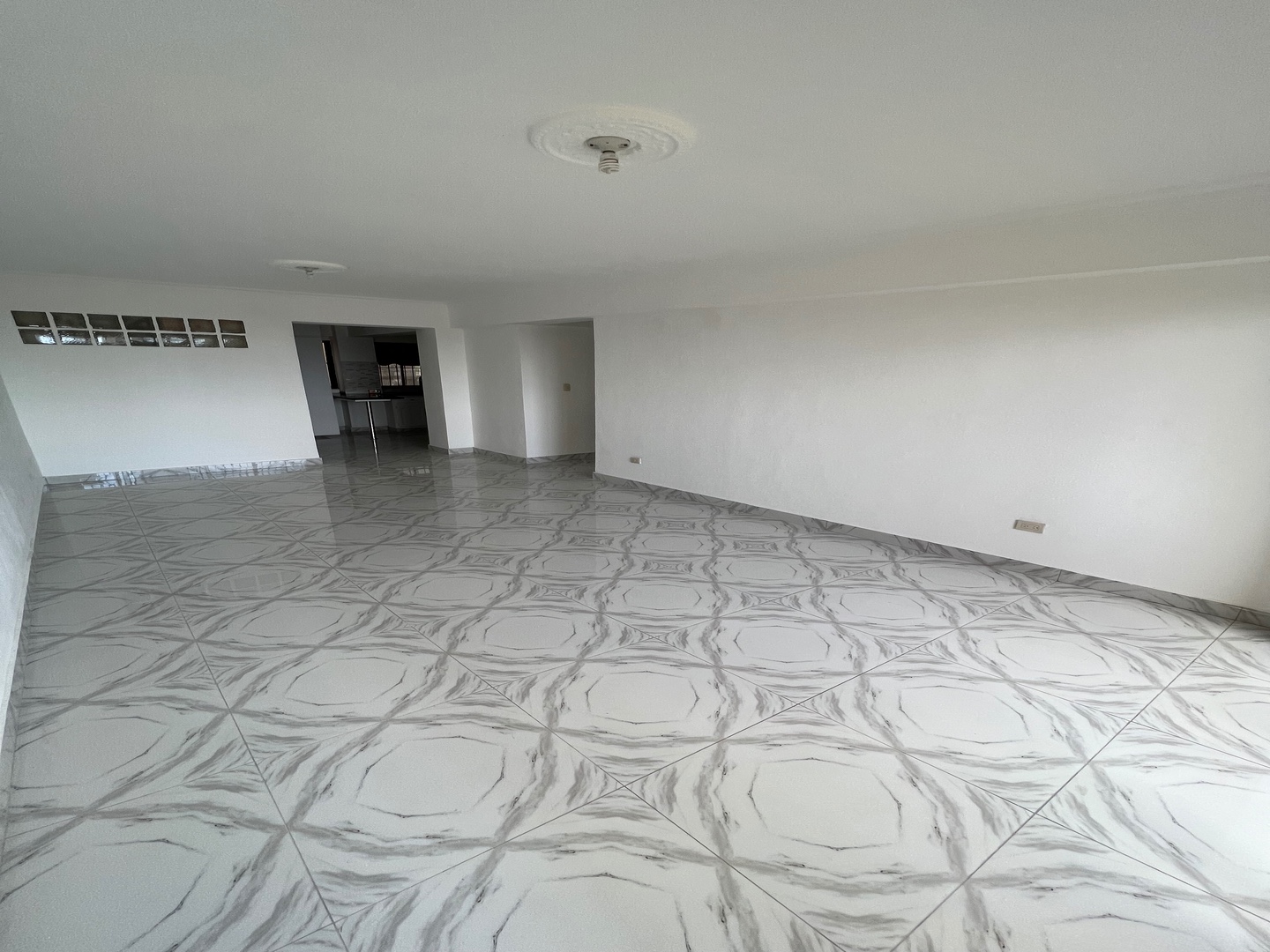 apartamentos - Gazcue malecón 2 habitaciones 1 Parqueos planta full 4 piso balcón vista mar 