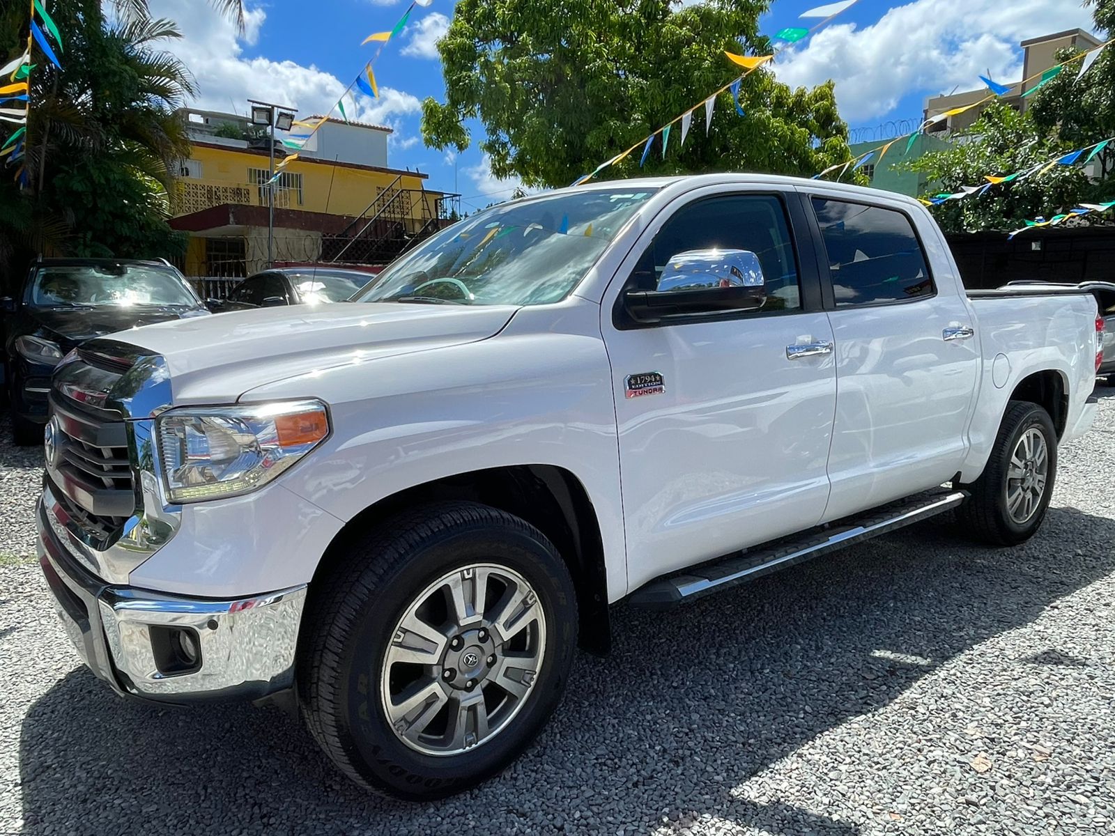 jeepetas y camionetas - Toyota Tundra Edition 1794 2015 Clean Carfax 2