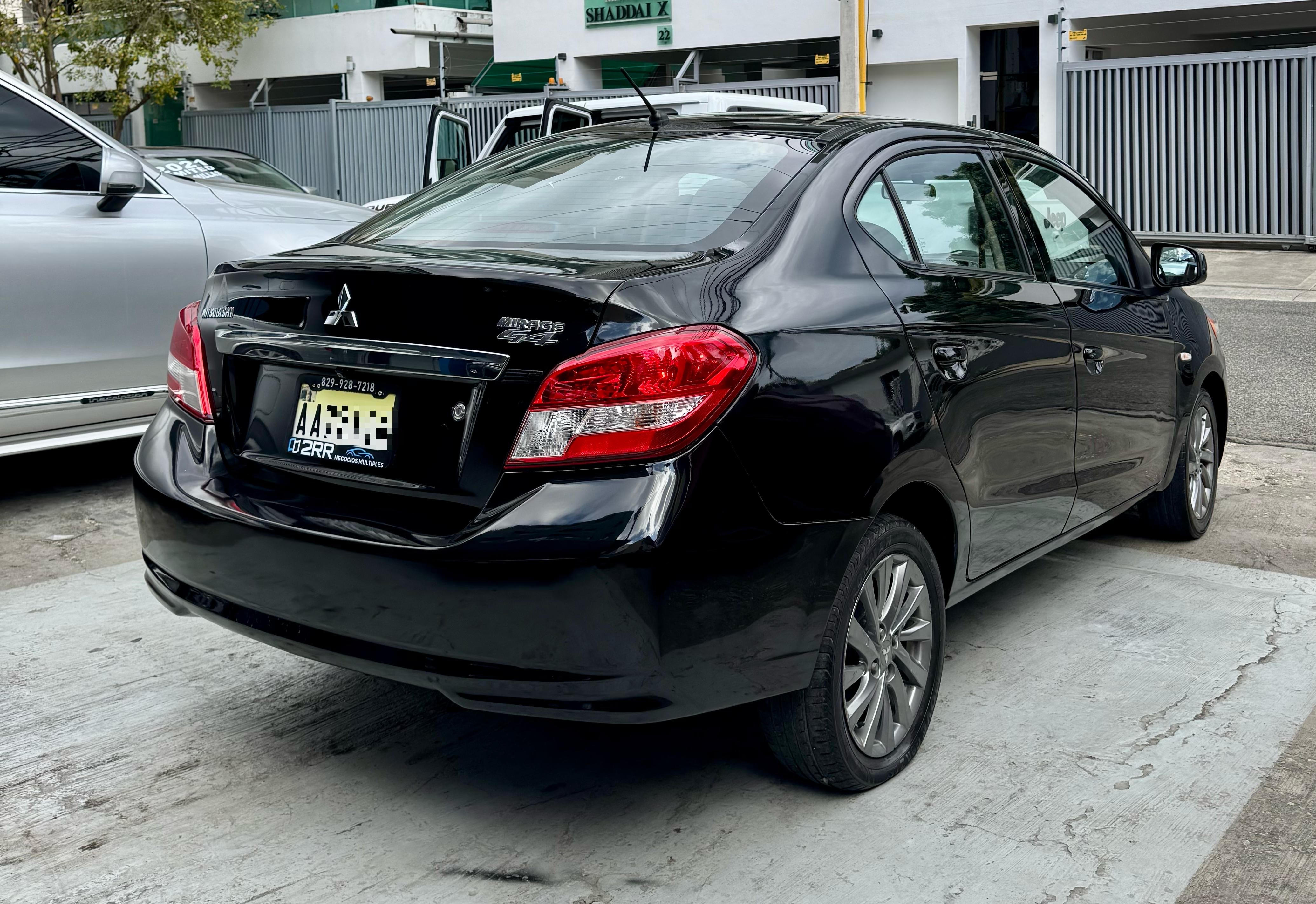 carros - Mitsubishi Mirage G4 2018 5