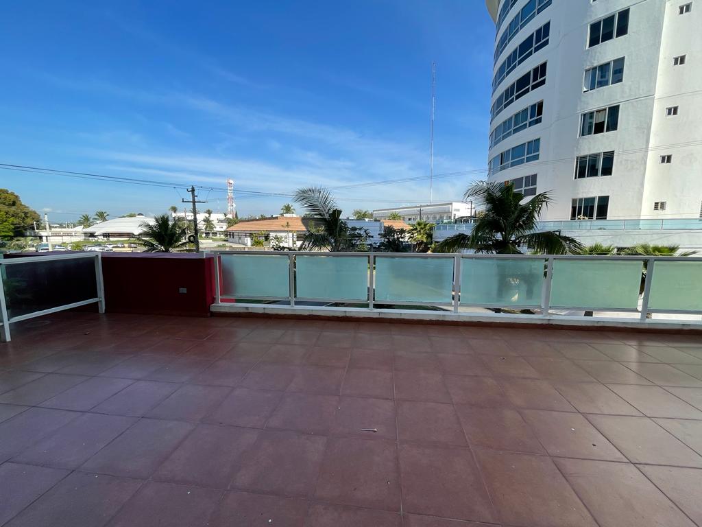 apartamentos - Vendo apartamento en Renacimiento 