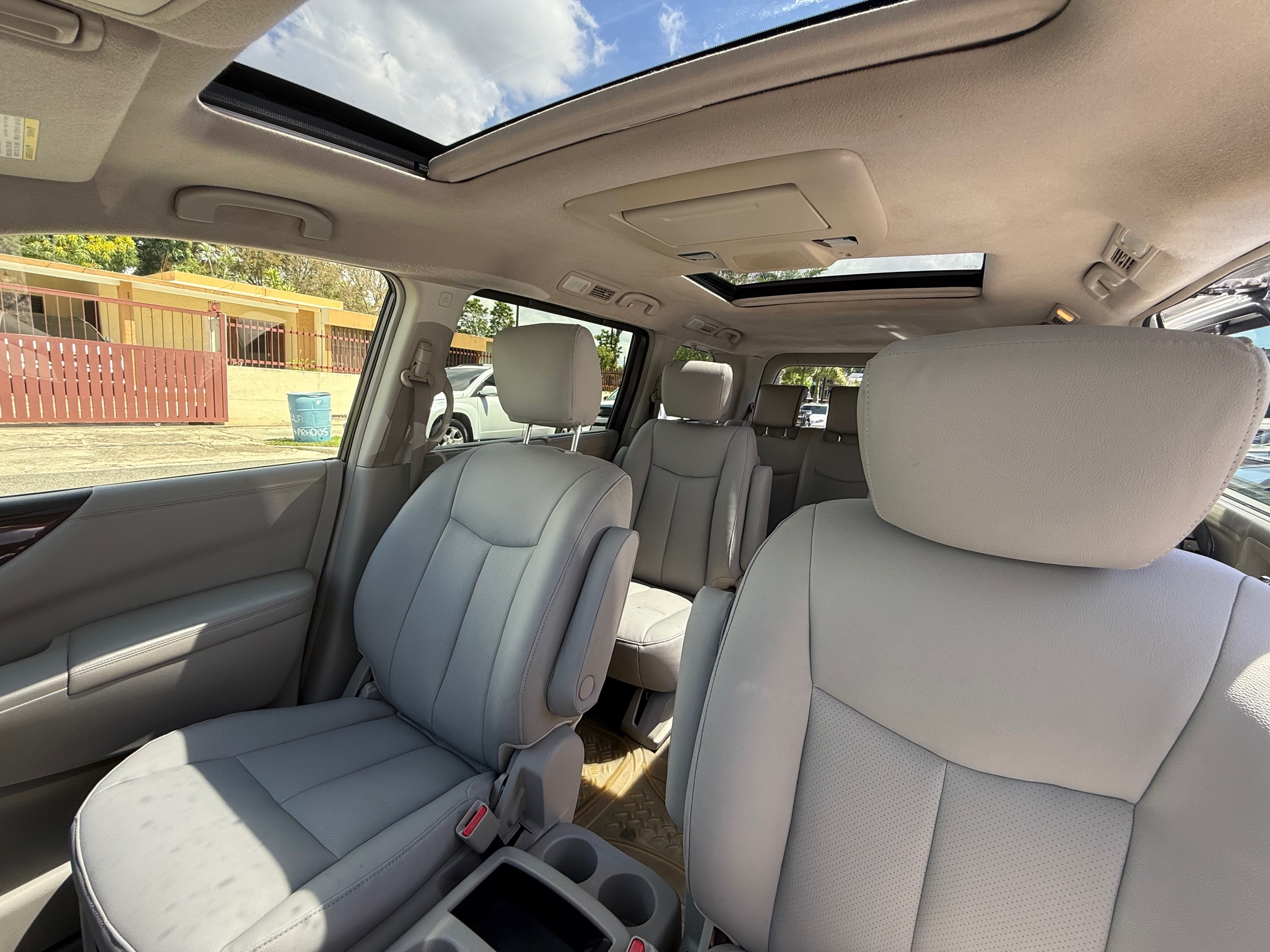 jeepetas y camionetas - Nissan Quest 2012 6