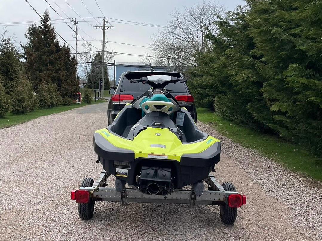 botes - 2019 JETSKI SEADOO SPARK 9