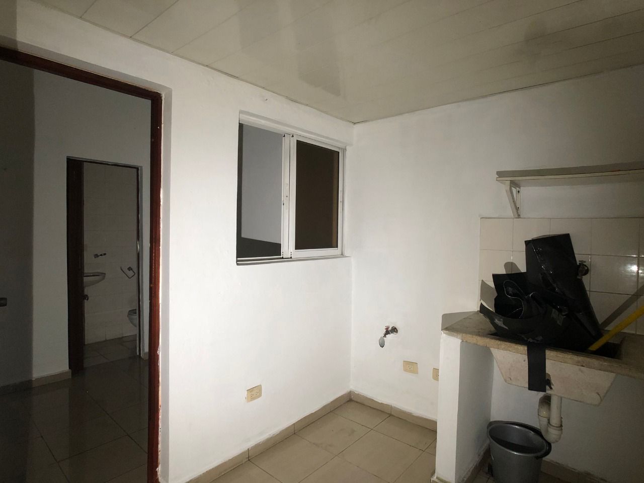 apartamentos - Se Renta Apartamento 3 HAB. en Los Cacicazgos  3
