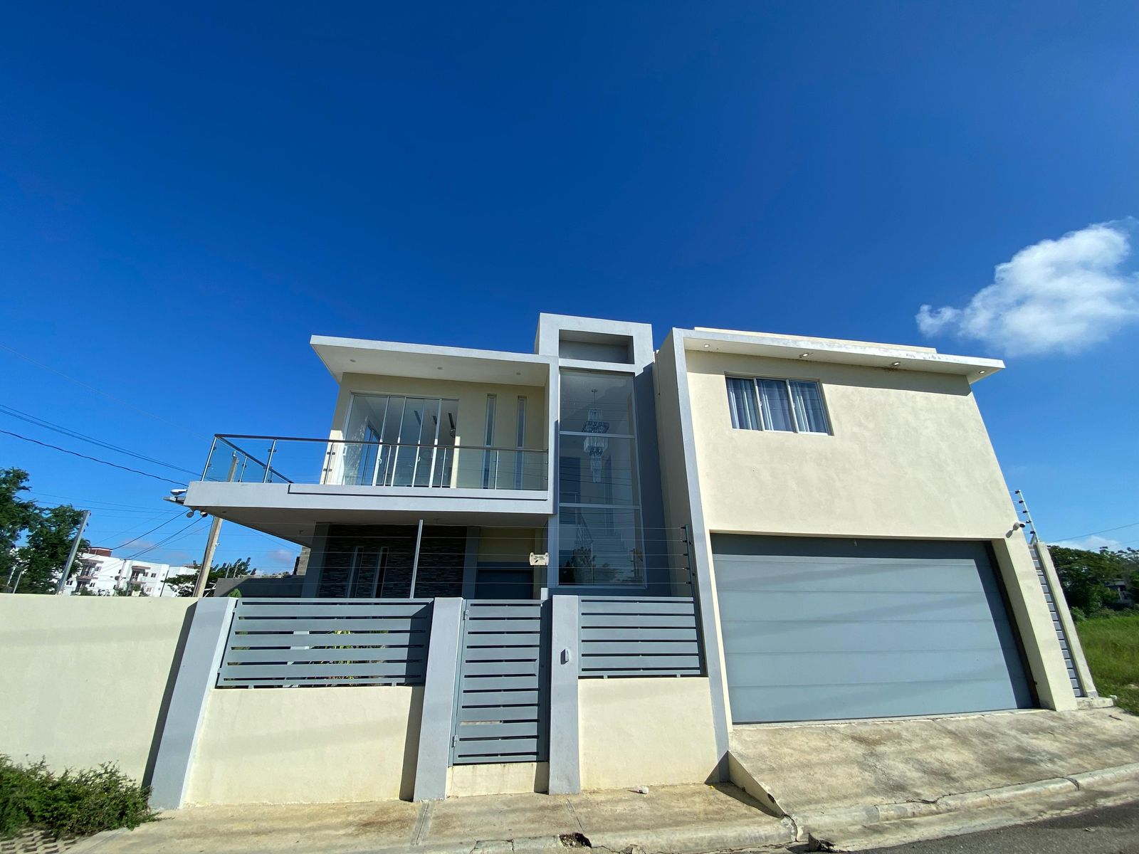 casas - CASA EN VENTA EN LA BARRANQUITA, SANTIAGO.