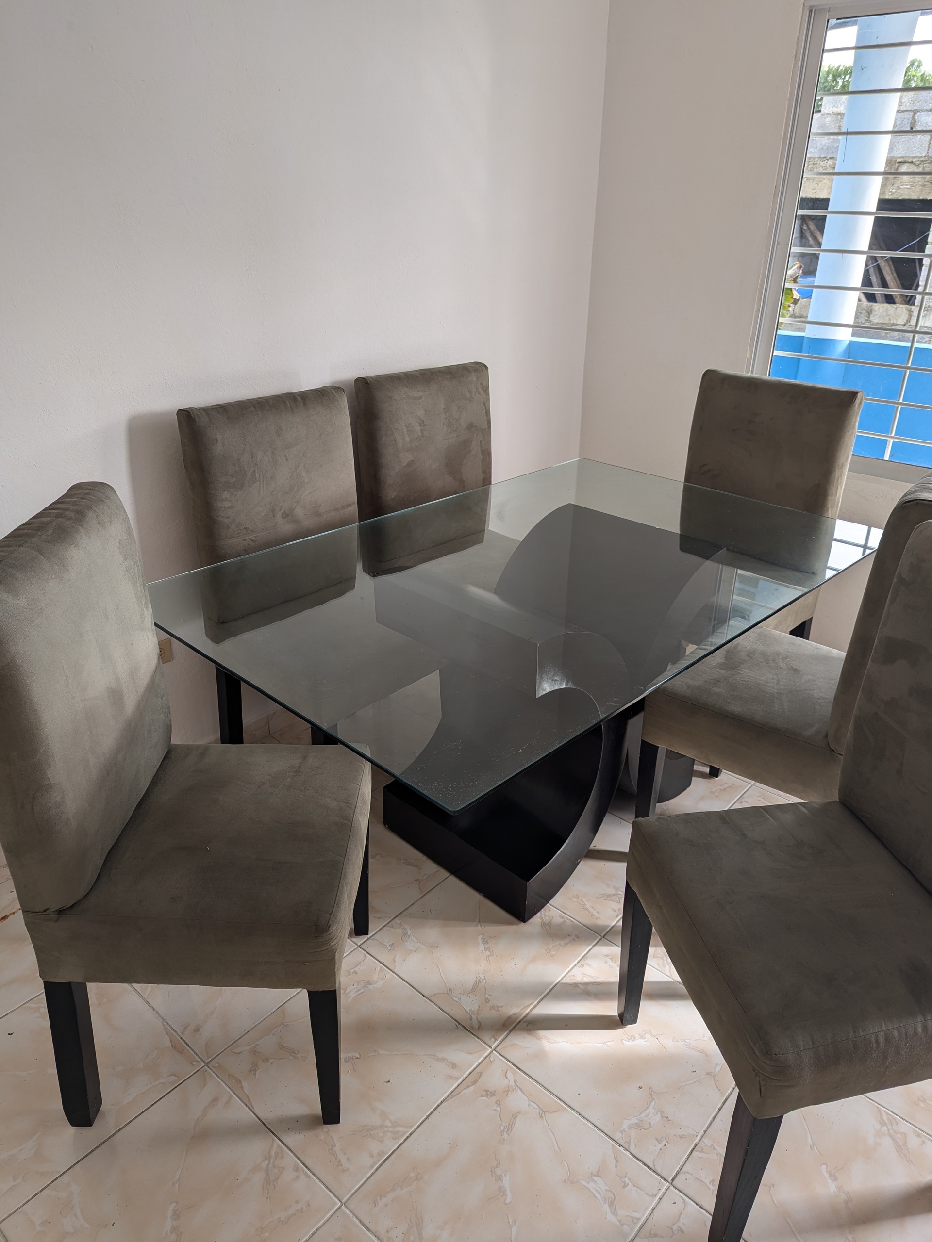 muebles y colchones - Juego de comedor tope en cristal 2