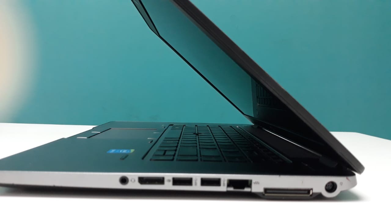 computadoras y laptops - Laptop, HP EliteBook 850 G2 / 5th Gen, Intel Core i5 / 8GB DDR4 / 128GB SSD
 9