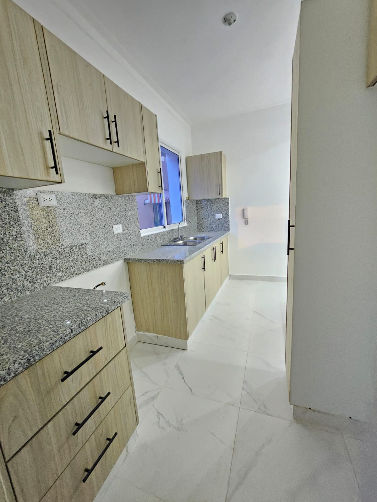 apartamentos - Alquiló apartamento nuevo a estrenar segundo nivel 1