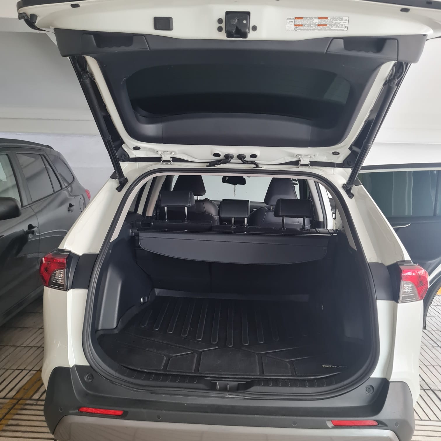 jeepetas y camionetas - TOYOTA RAV4 2020 LIMITED  7