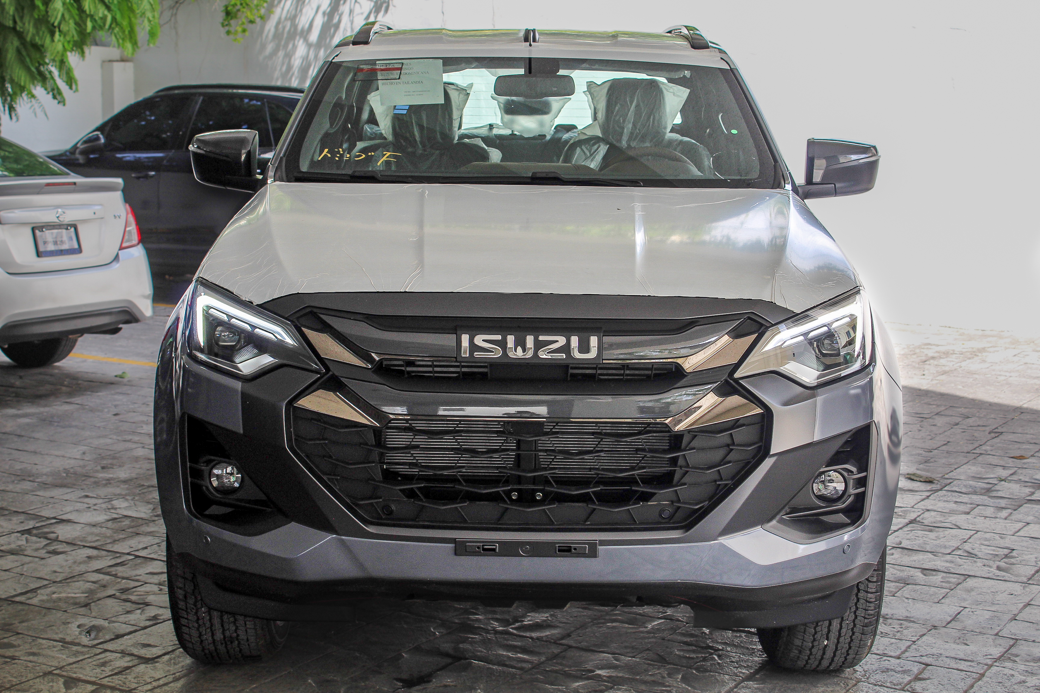 jeepetas y camionetas - Isuzu Dmax Full 2026 Grafito 0