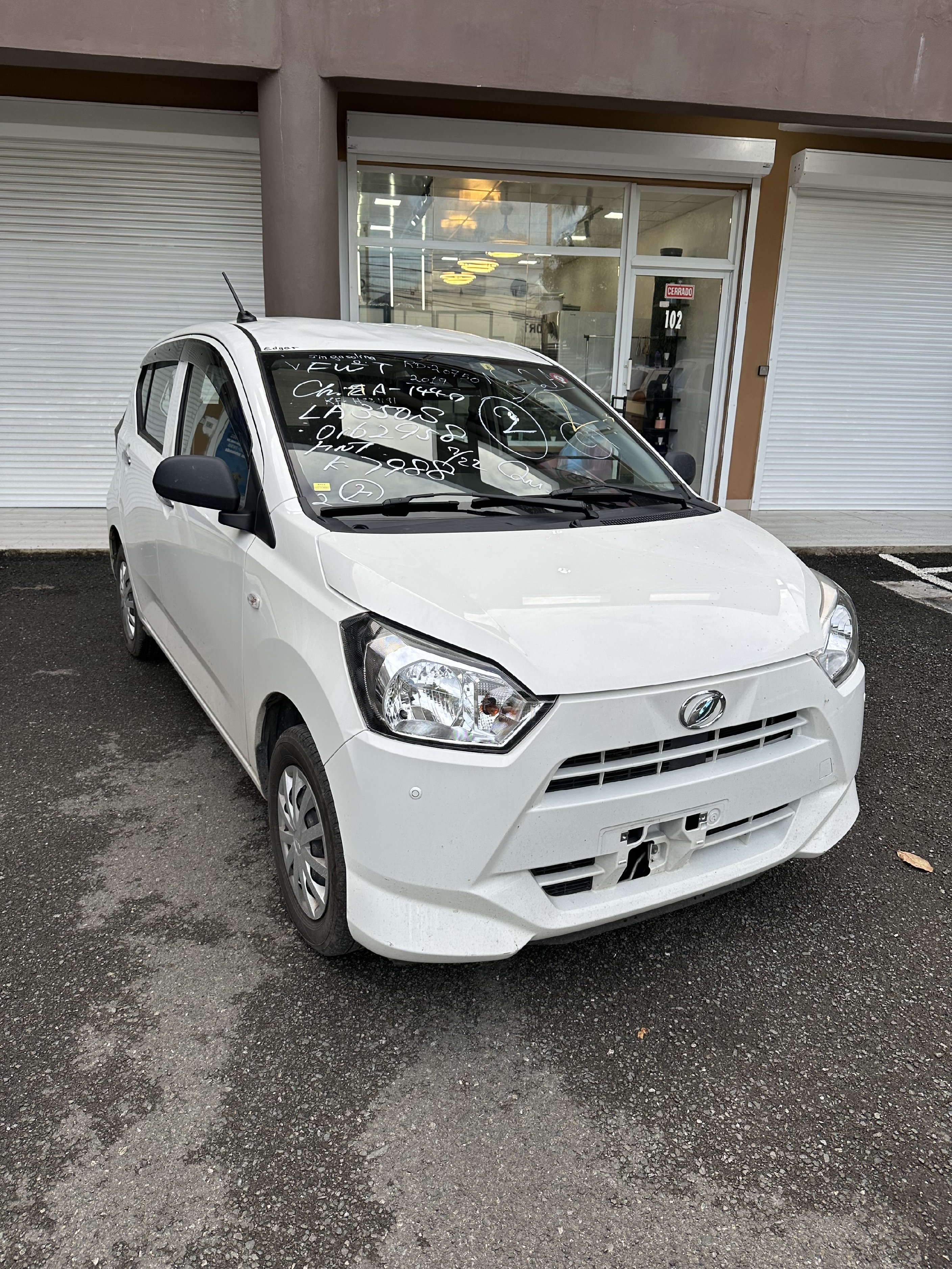 carros - Daihatsu Mira 2019 6