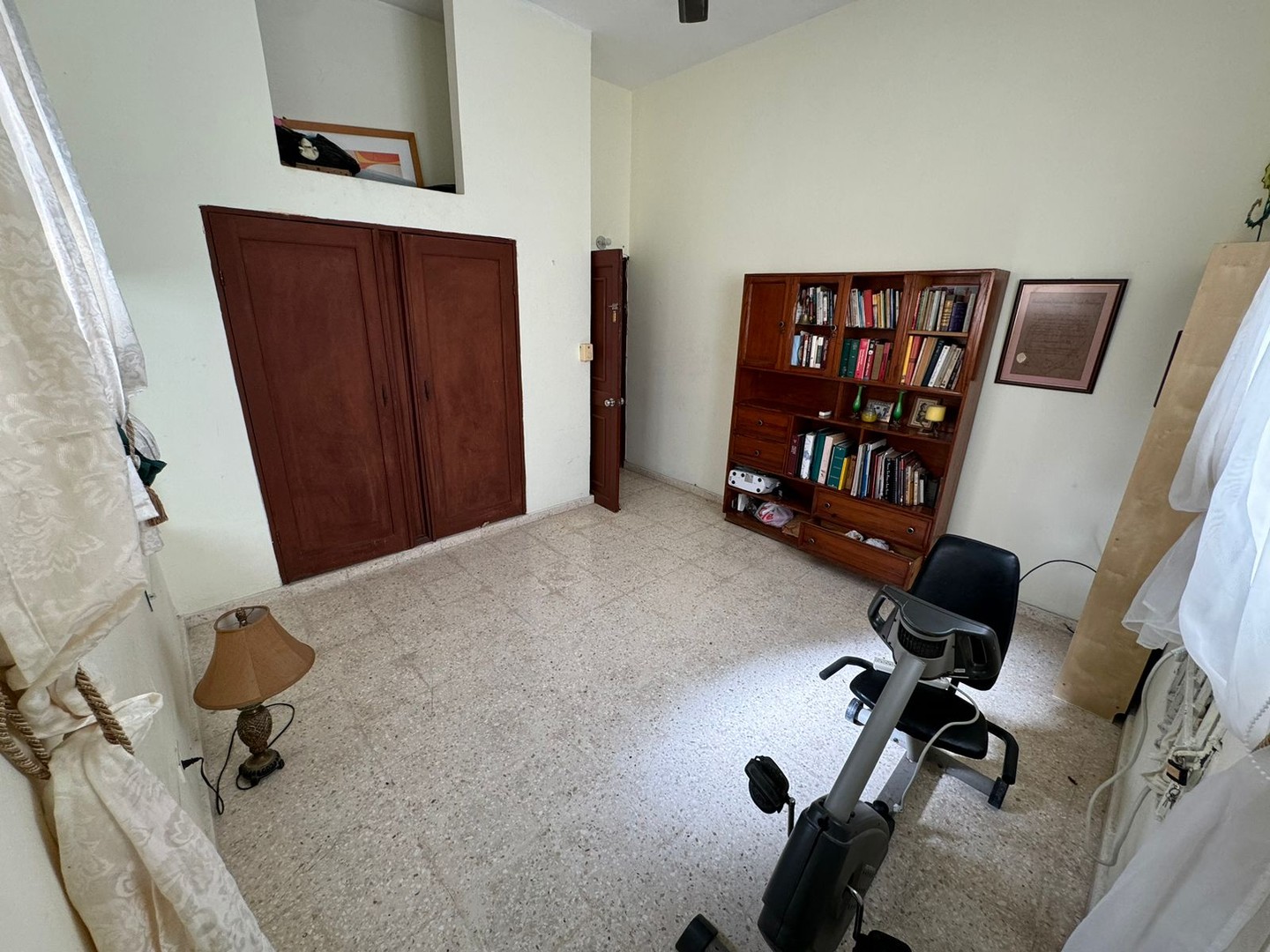 apartamentos - Apartamento en Venta
BELLA VISTA NORTE
RD$8,500,000.00
Mantenimiento: RD$3,800.0 8