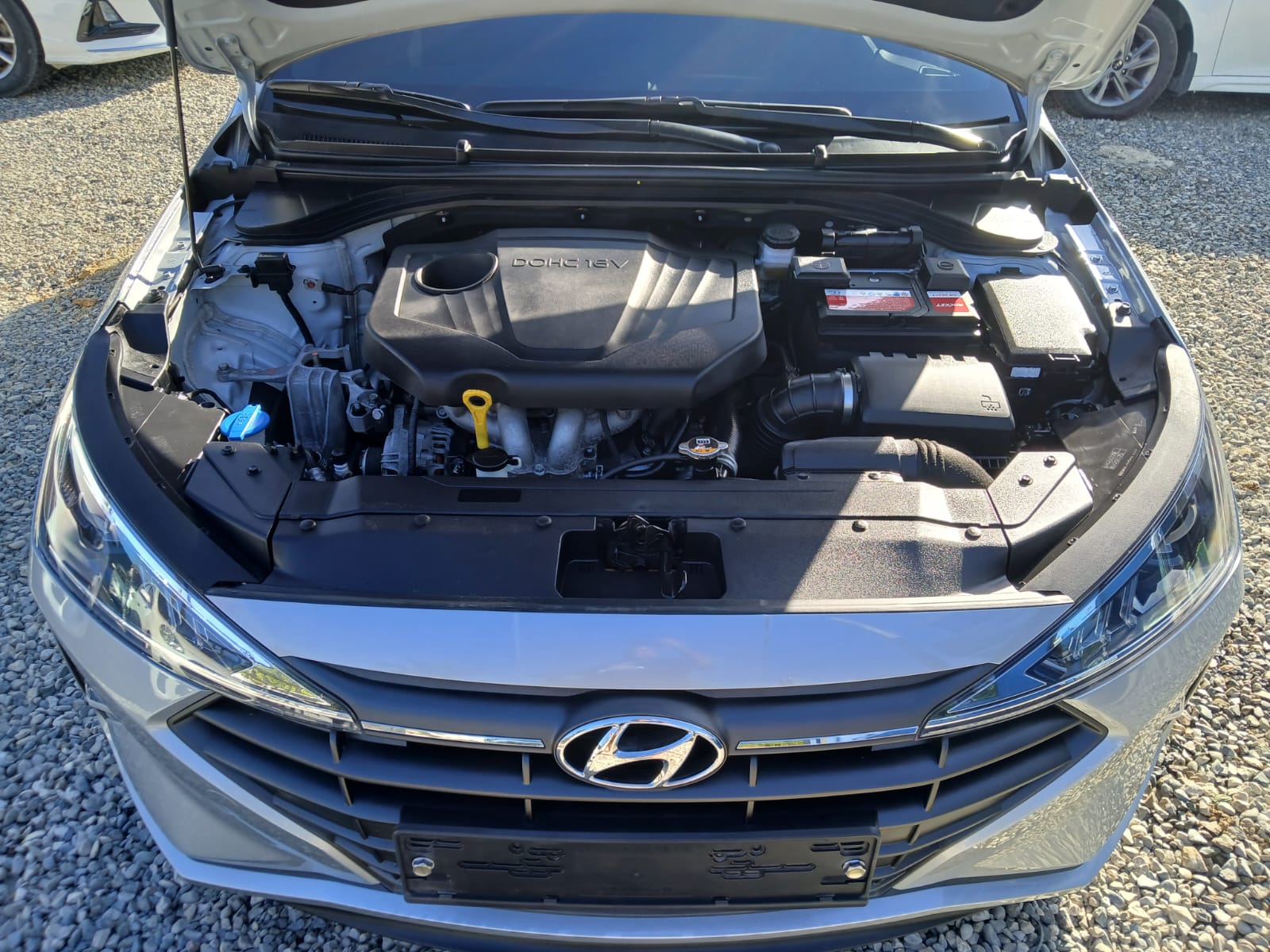 carros - VENDO HYUNDAI AVANTE 2020 FINANCIAMIENTO DISPONIBL 9