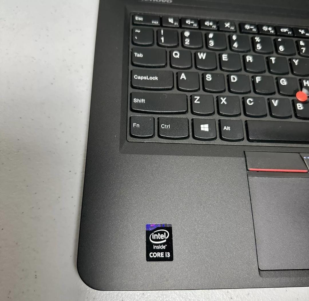 computadoras y laptops - Laptop Lenovo 512GB Como Nueva🤯 2