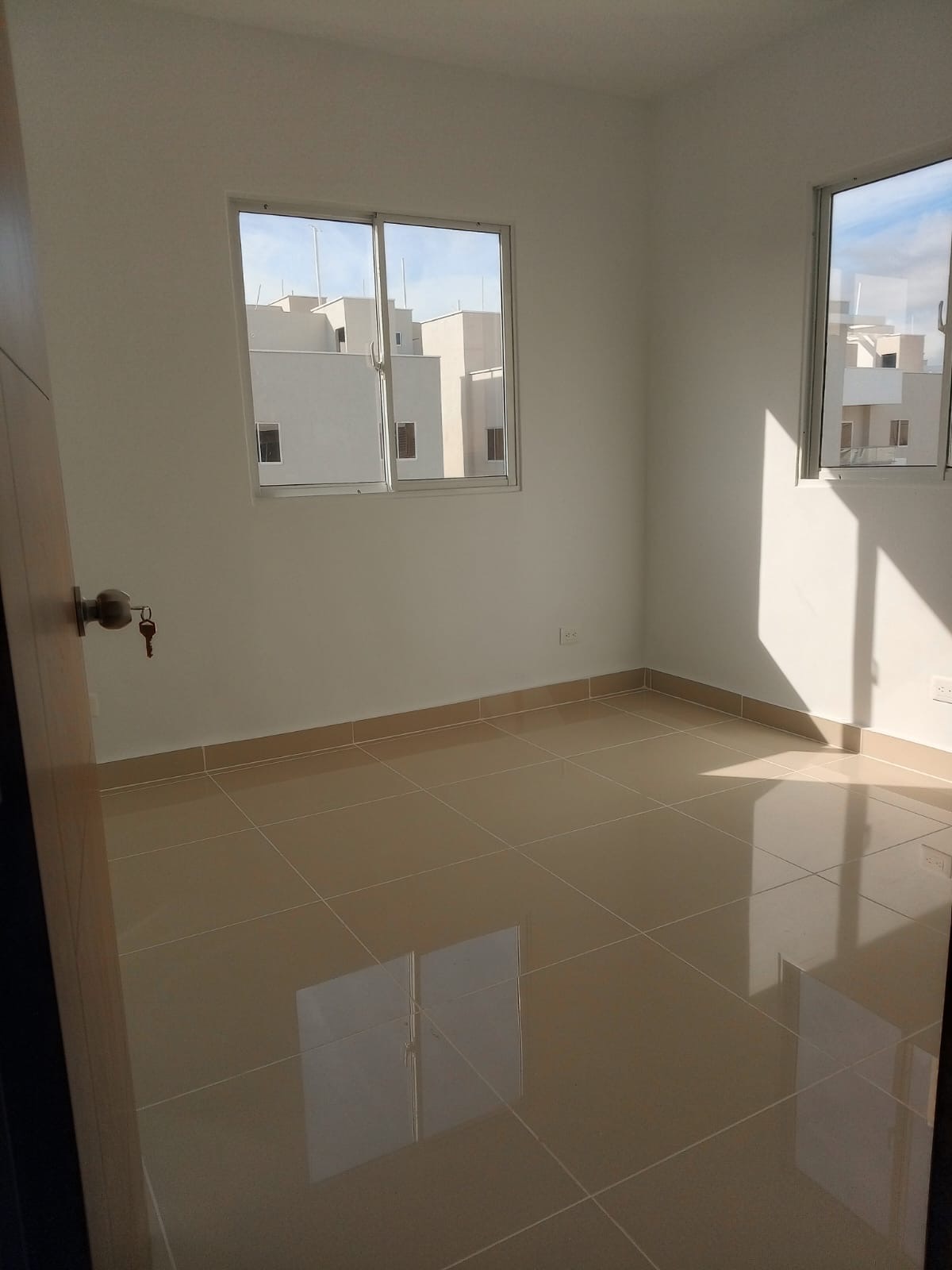 apartamentos - Alquilo apartamento km 7 y medio 3hab, 2baños, 2pa 9